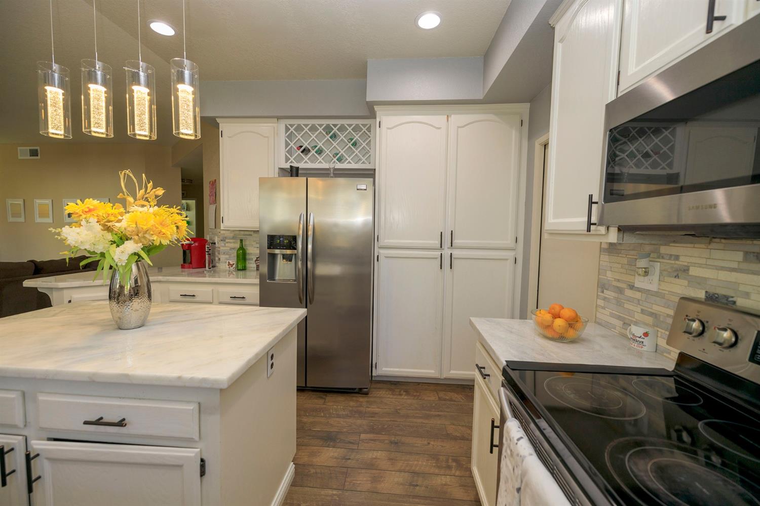 Tracy, California, 95376, United States, 4 Bedrooms Bedrooms, ,3 BathroomsBathrooms,Residential,For Sale,1980511