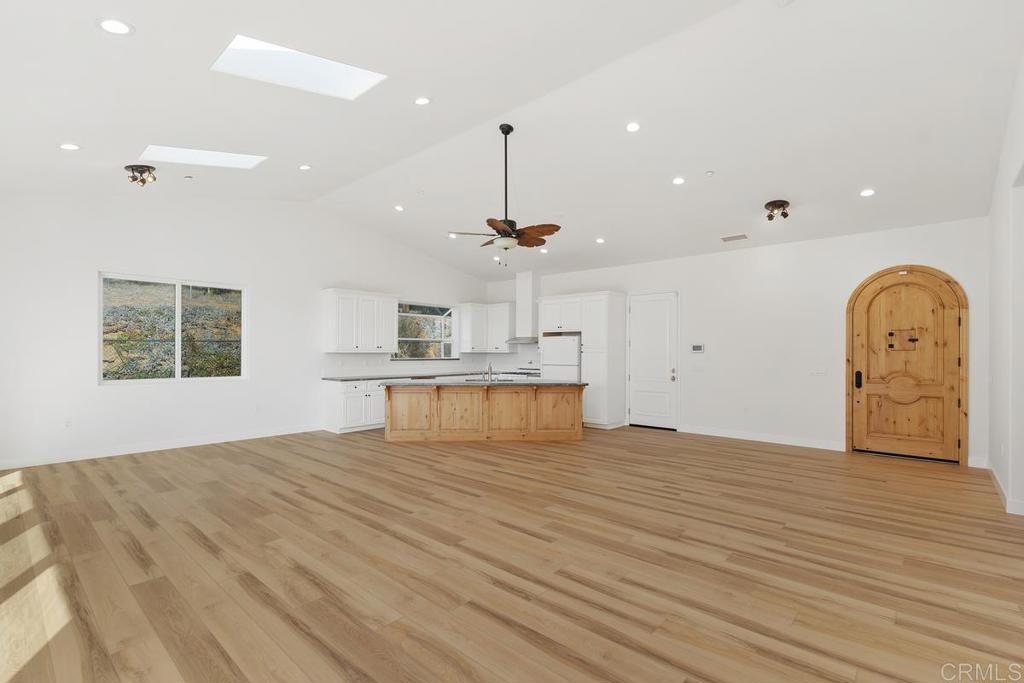 Bonsall, California, 92003, United States, 3 Bedrooms Bedrooms, ,2 BathroomsBathrooms,Residential,For Sale,1989367