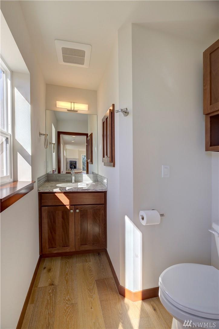 16001 36th Ave NE, Lake Forest Park, Washington, 98155, United States, 3 Bedrooms Bedrooms, ,4 BathroomsBathrooms,Residential,For Sale,16001 36th Ave NE,1611051