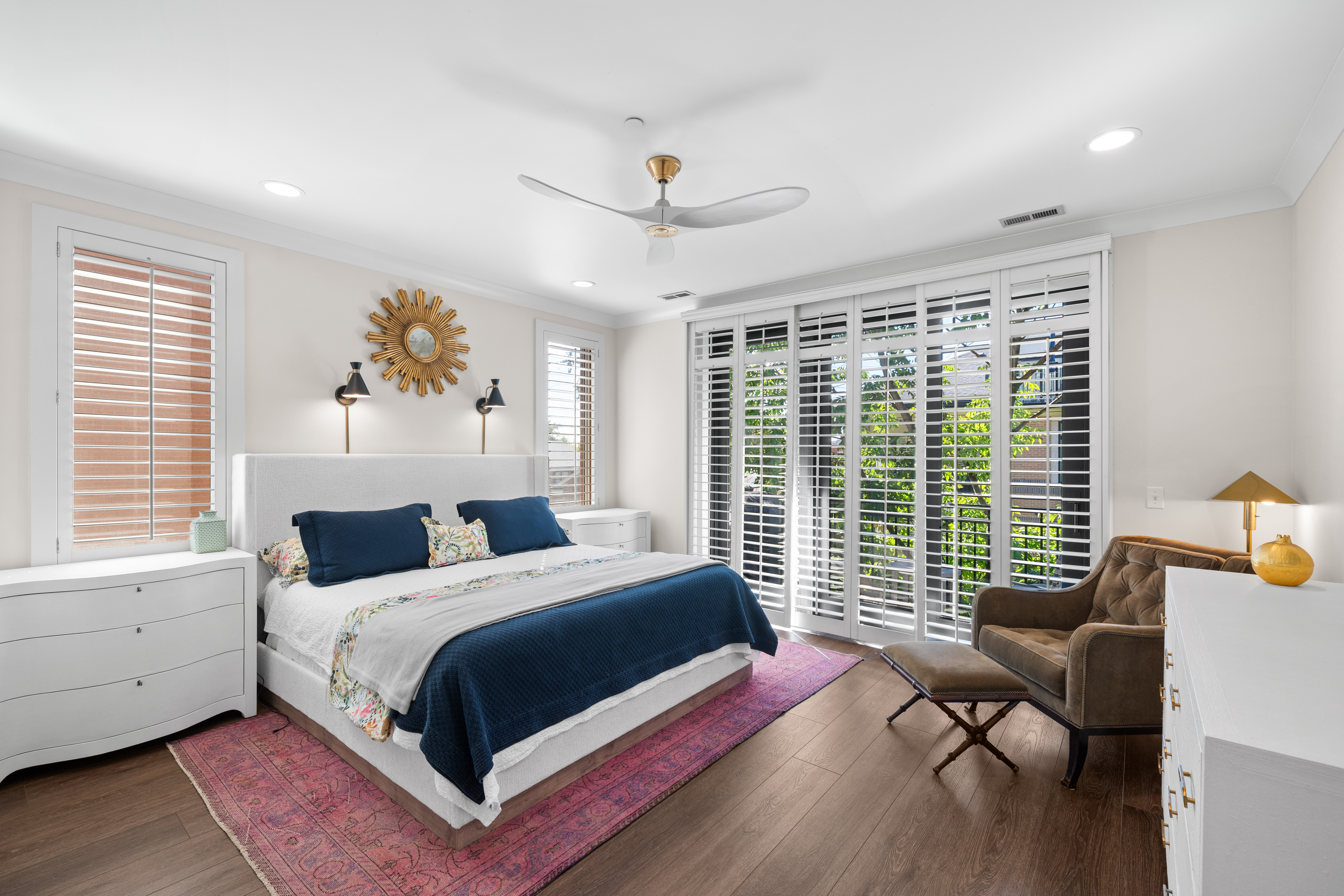  Beautifully updated and stylish, this Clayton condo offers move-in-ready living - 物件實景