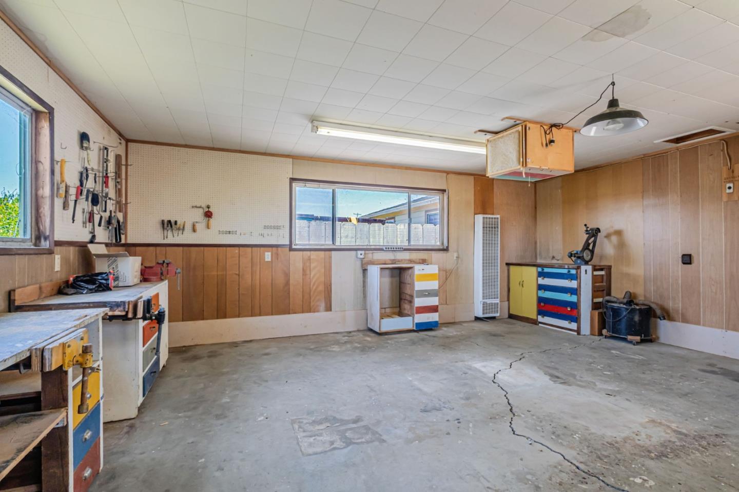 Watsonville, California, 95076, United States, 3 Bedrooms Bedrooms, ,2 BathroomsBathrooms,Residential,For Sale,1885327