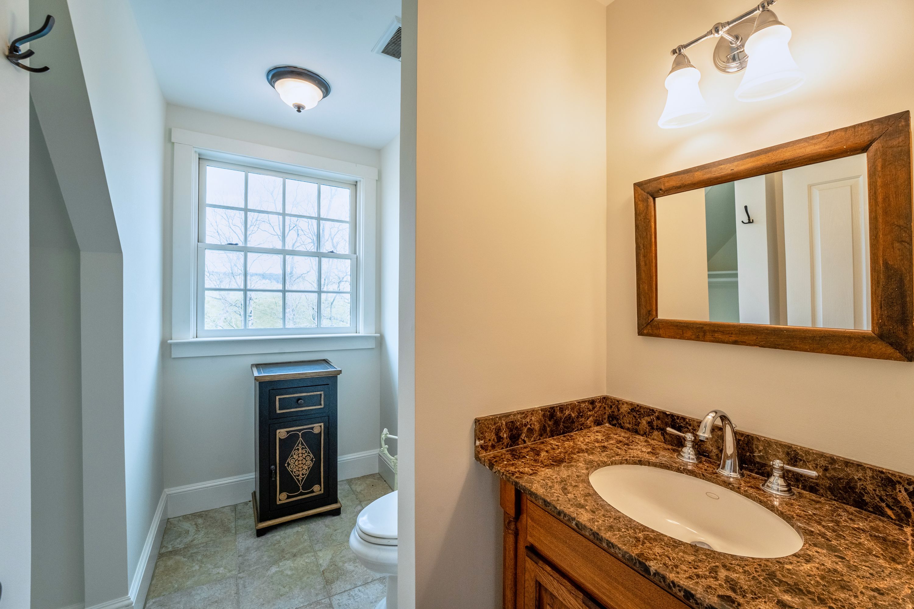  15718 Old Waterford Road, Paeonian Springs, VA, 20129 - 物件實景