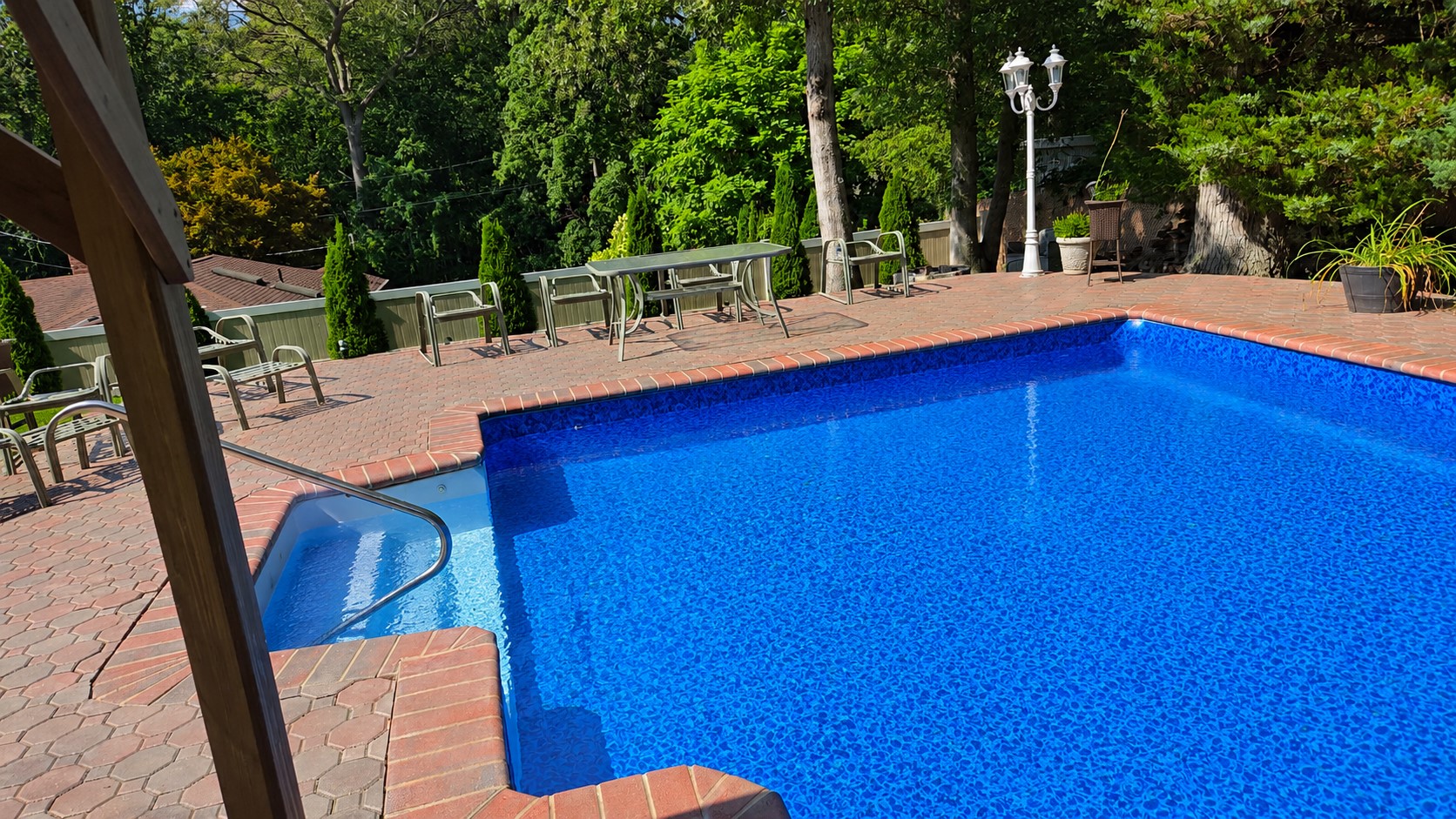 Middle Island, New York, 11953, United States, 4 Bedrooms Bedrooms, ,4 BathroomsBathrooms,Residential,For Sale,2049194