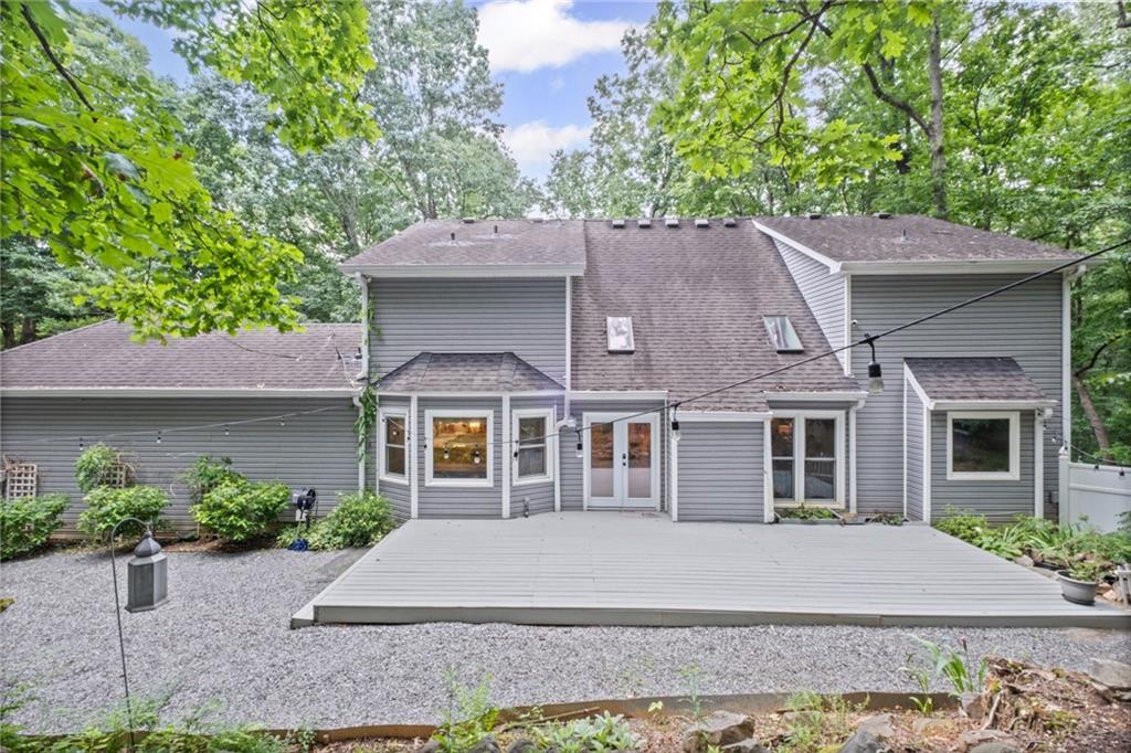 Suwanee, Georgia, 30024, United States, 4 Bedrooms Bedrooms, ,4 BathroomsBathrooms,Residential,For Sale,1983881