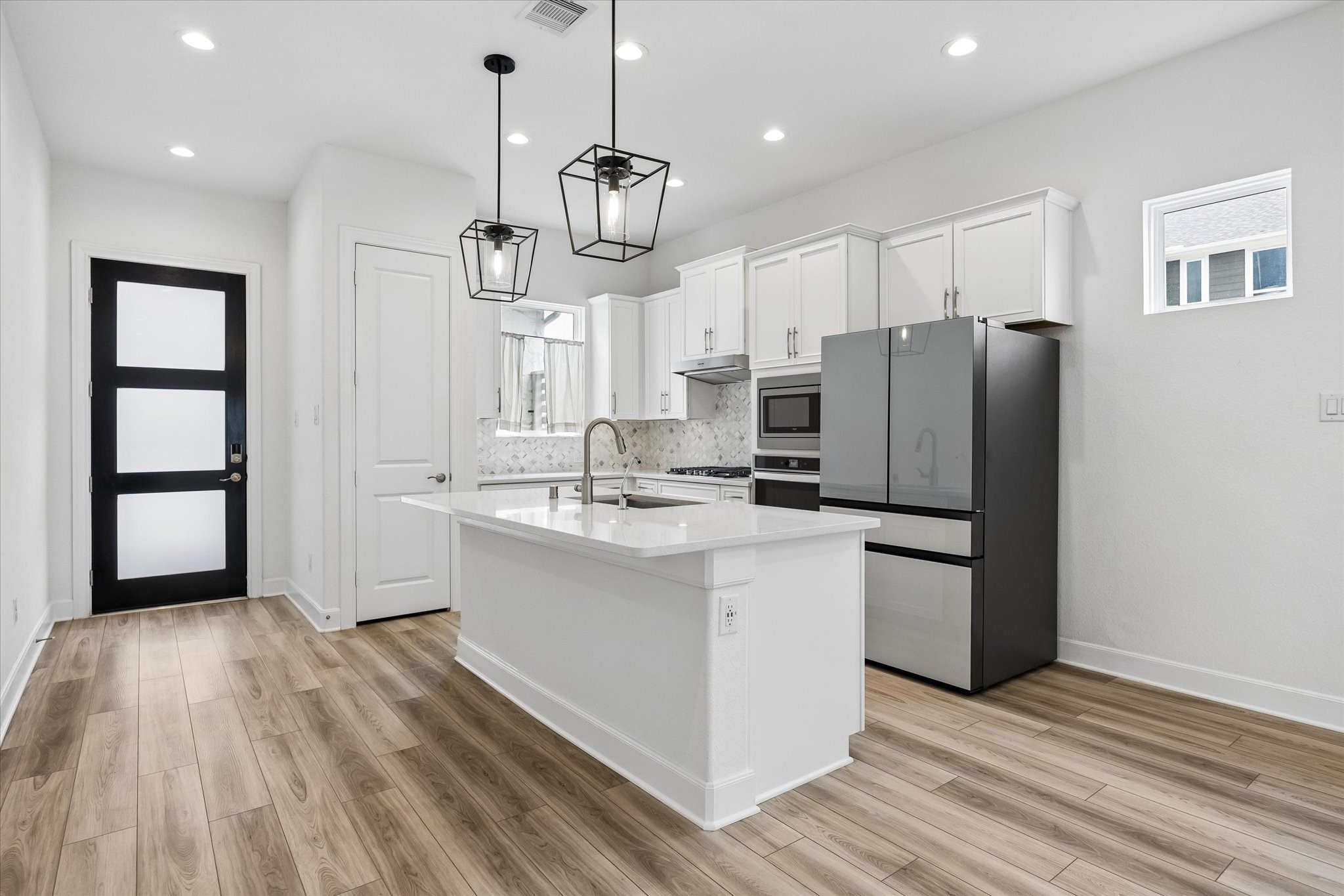 4210 Upland Bend Drive - 物件實景