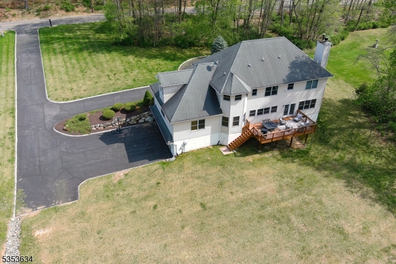 Andover Twp., New Jersey, 07821, United States, 4 Bedrooms Bedrooms, ,3 BathroomsBathrooms,Residential,For Sale,1793413