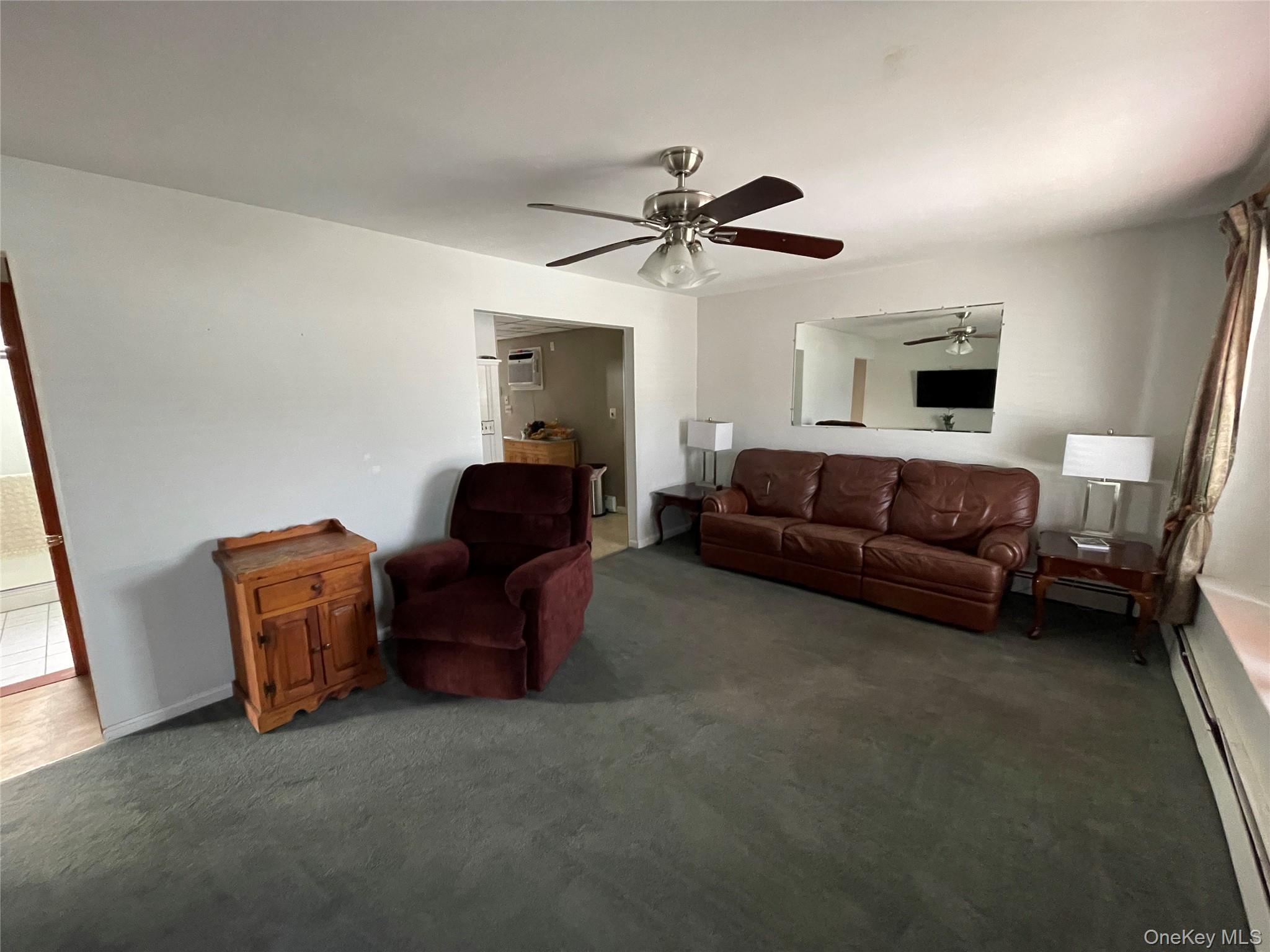 Lindenhurst, New York, 11757, United States, 4 Bedrooms Bedrooms, ,1 BathroomBathrooms,Residential,For Sale,2007758