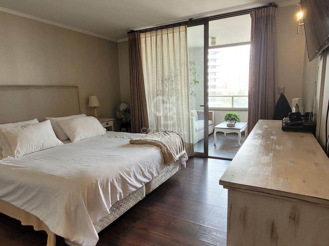 Vitacura, Chile, 4 Bedrooms Bedrooms, ,4 BathroomsBathrooms,Residential,For Sale,1941944