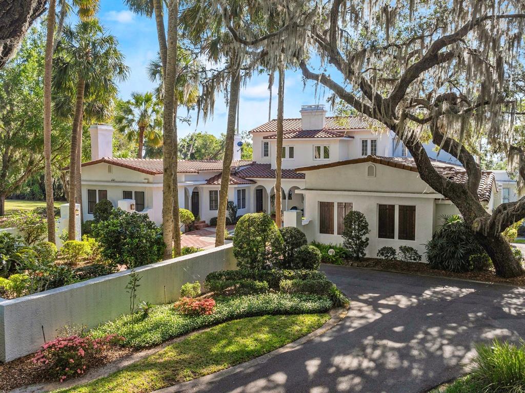 Eustis, Florida, 32736, United States, 6 Bedrooms Bedrooms, ,6 BathroomsBathrooms,Residential,For Sale,1805278