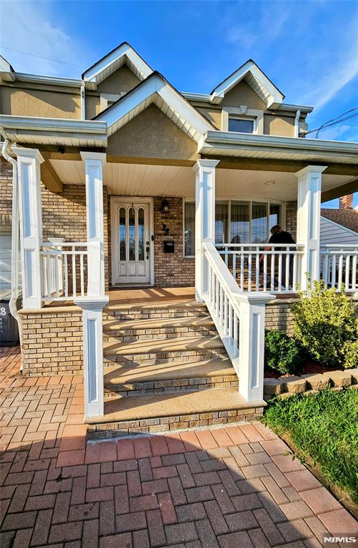 North Arlington, New Jersey, 07071, United States, 3 Bedrooms Bedrooms, ,2 BathroomsBathrooms,Residential,For Sale,1977876