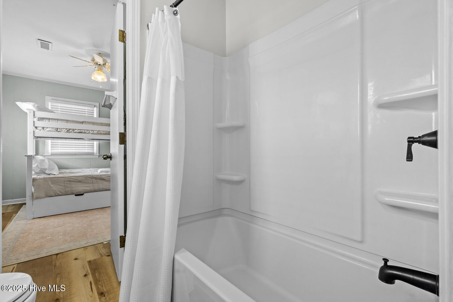 Topsail Beach, North Carolina, 28445, United States, 3 Bedrooms Bedrooms, ,2 BathroomsBathrooms,Residential,For Sale,1983458