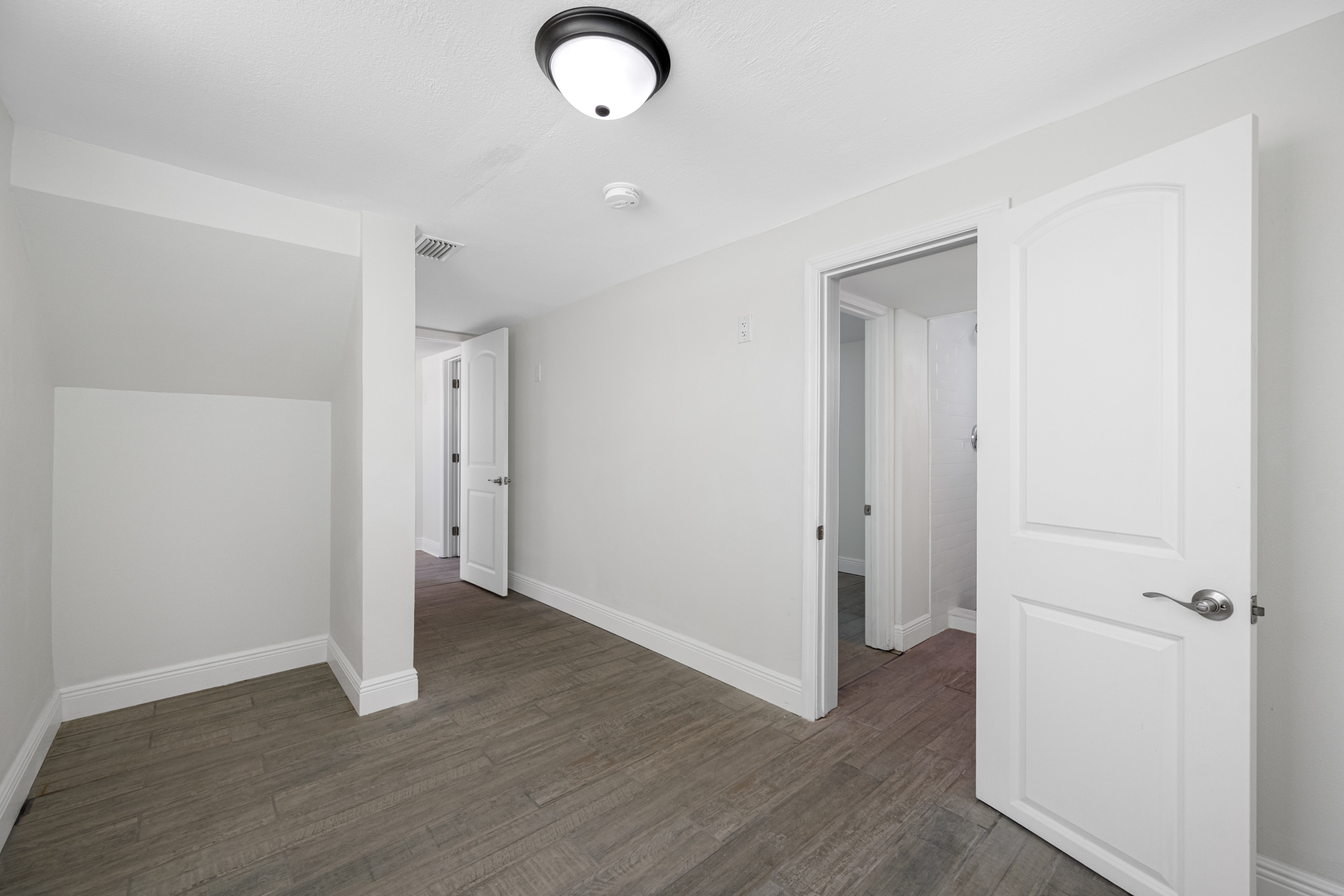 Treasure Island, Florida, 33706, United States, 3 Bedrooms Bedrooms, ,2 BathroomsBathrooms,Residential,For Sale,1983263