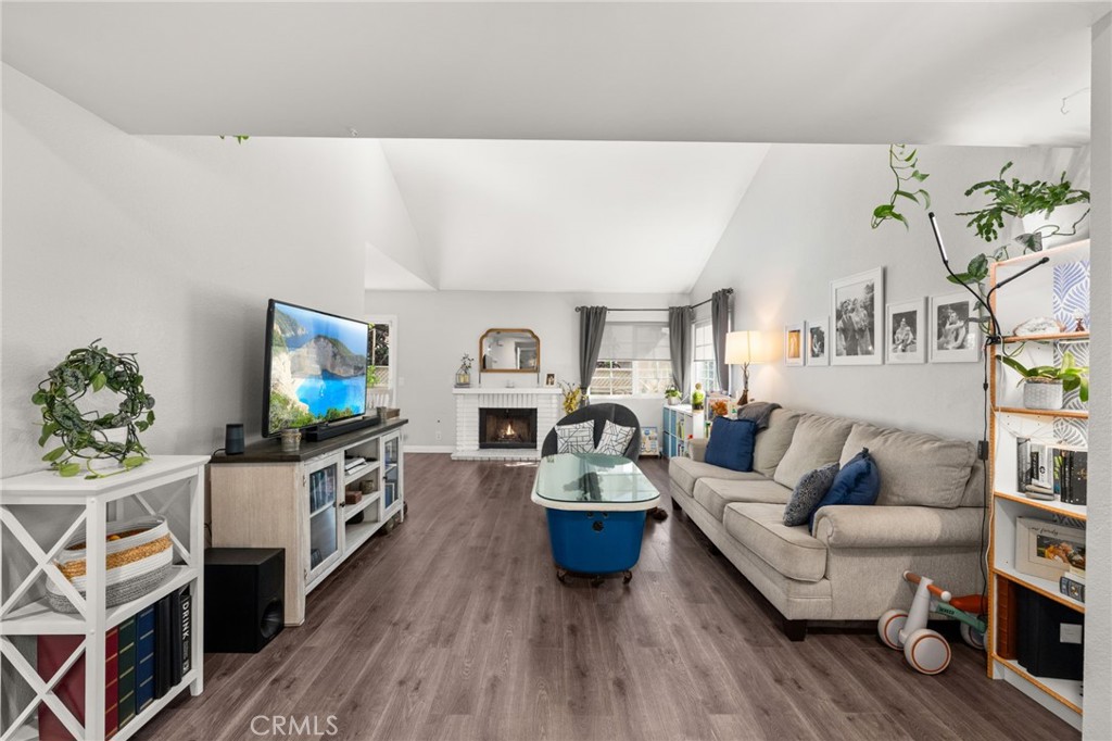 Corona, California, 92882, United States, 3 Bedrooms Bedrooms, ,2 BathroomsBathrooms,Residential,For Sale,2002055