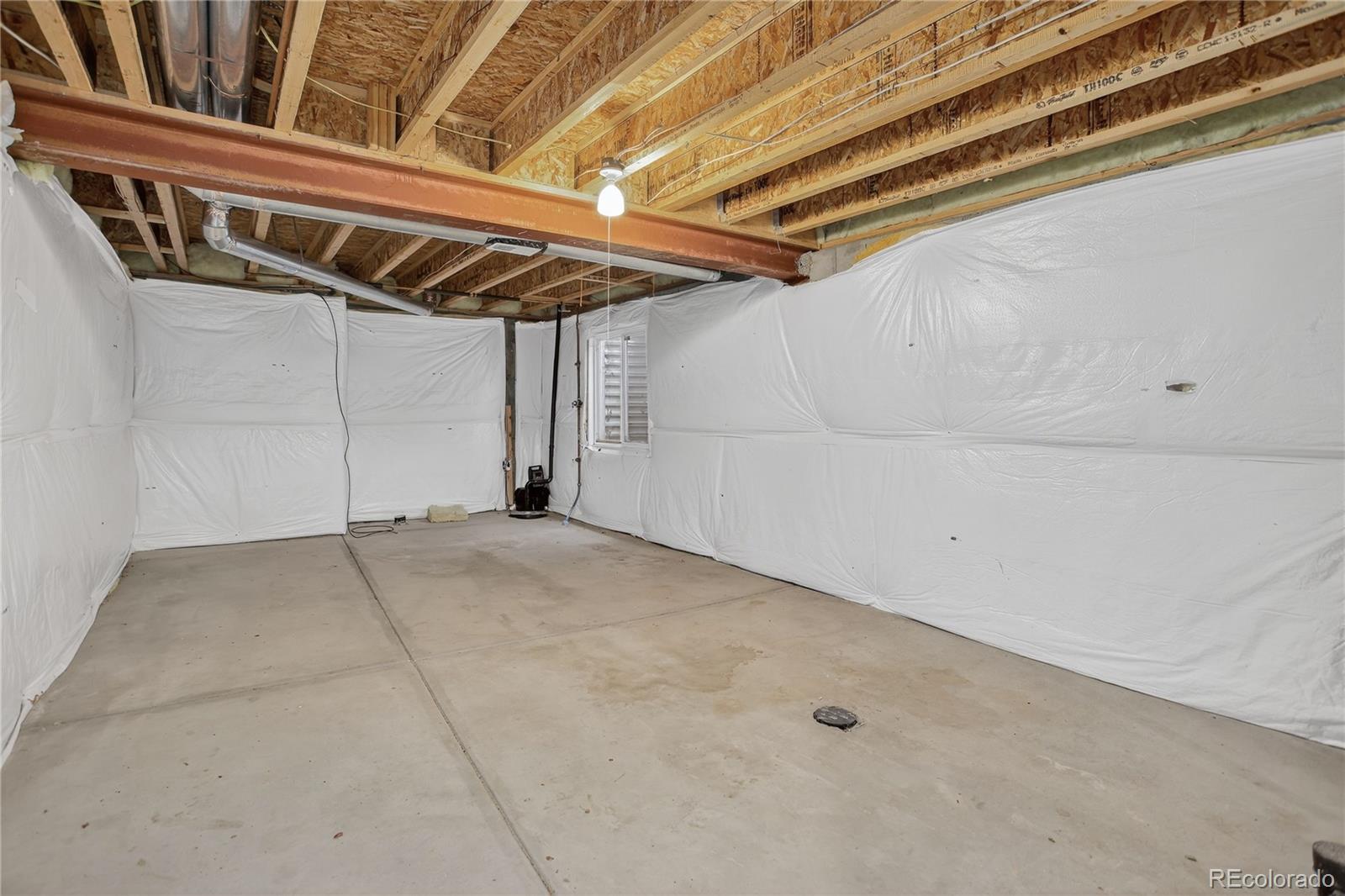 Commerce City, Colorado, 80022, United States, 3 Bedrooms Bedrooms, ,3 BathroomsBathrooms,Residential,For Sale,1989632