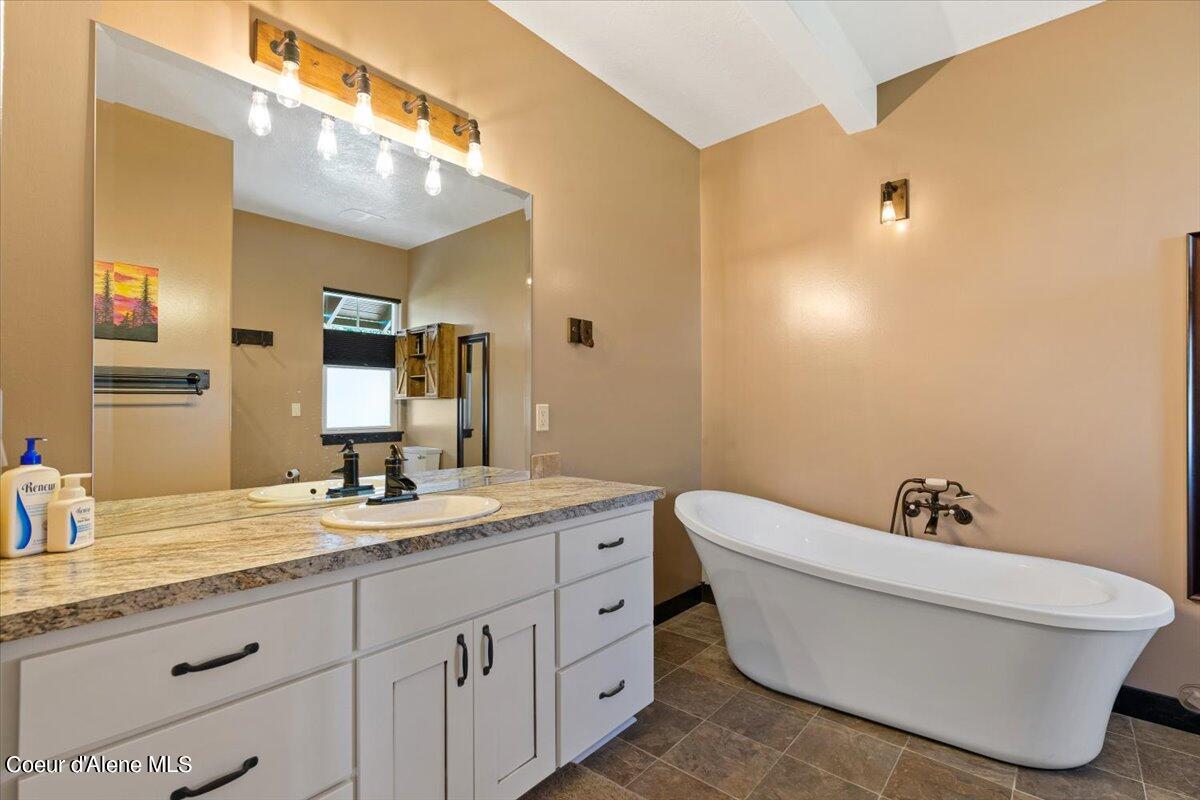 8047 W Post Street, Rathdrum, Idaho, 83858, United States, 3 Bedrooms Bedrooms, ,2 BathroomsBathrooms,Residential,For Sale,8047 W Post Street ,1626600