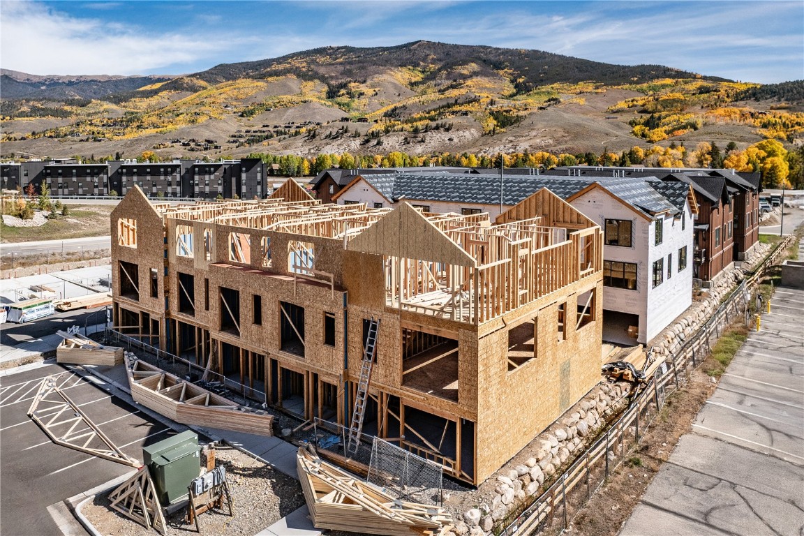 Silverthorne, Colorado, 80498, United States, 2 Bedrooms Bedrooms, ,2 BathroomsBathrooms,Residential,For Sale,1989291