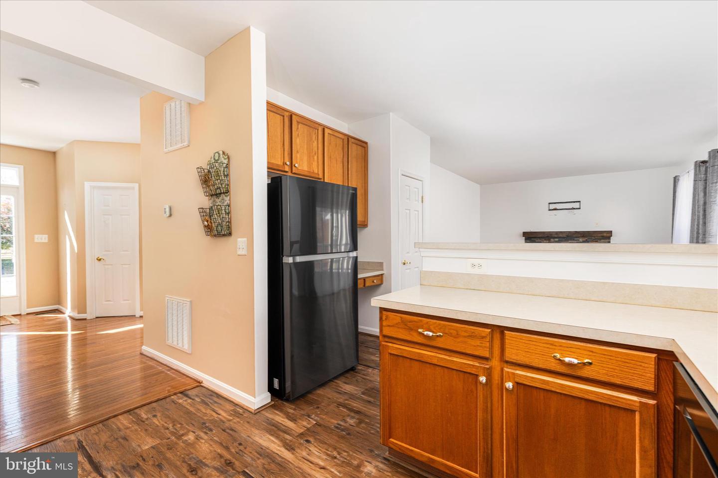 Round Hill, Virginia, 20141, United States, 4 Bedrooms Bedrooms, ,4 BathroomsBathrooms,Residential,For Sale,1987727