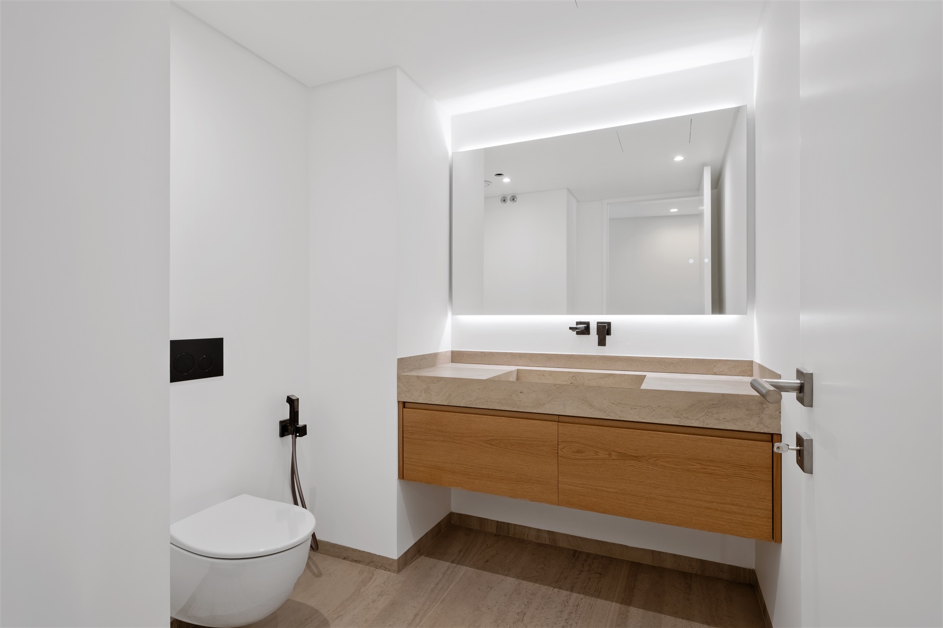  Flat, 4 bedrooms, for Sale - 物件實景