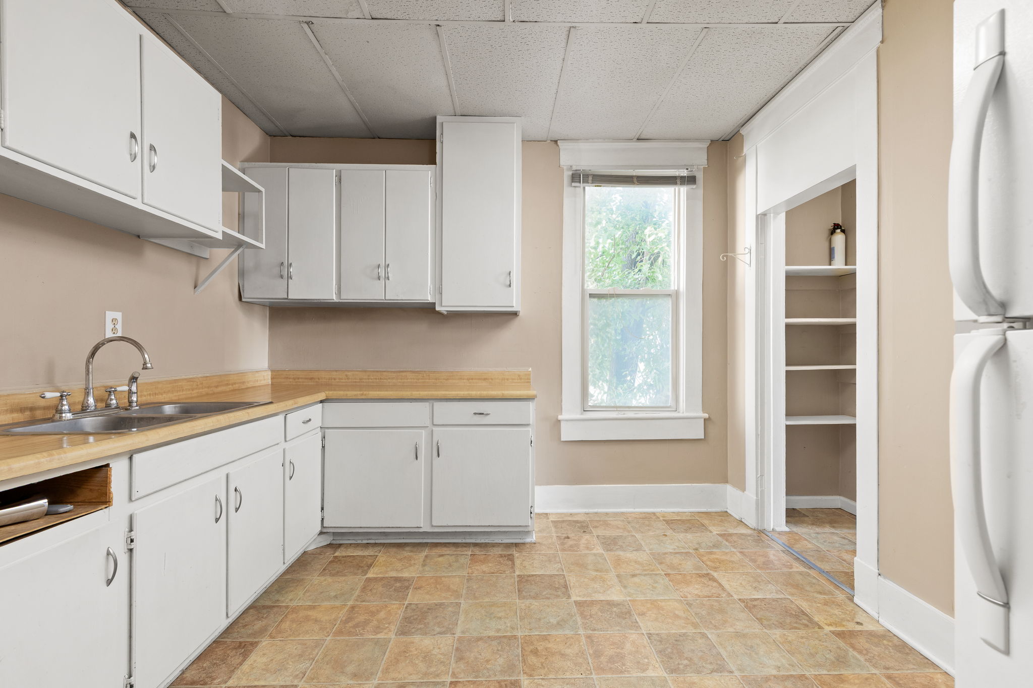  Noblesville Triplex Ready to be Made Your Own - 物件實景