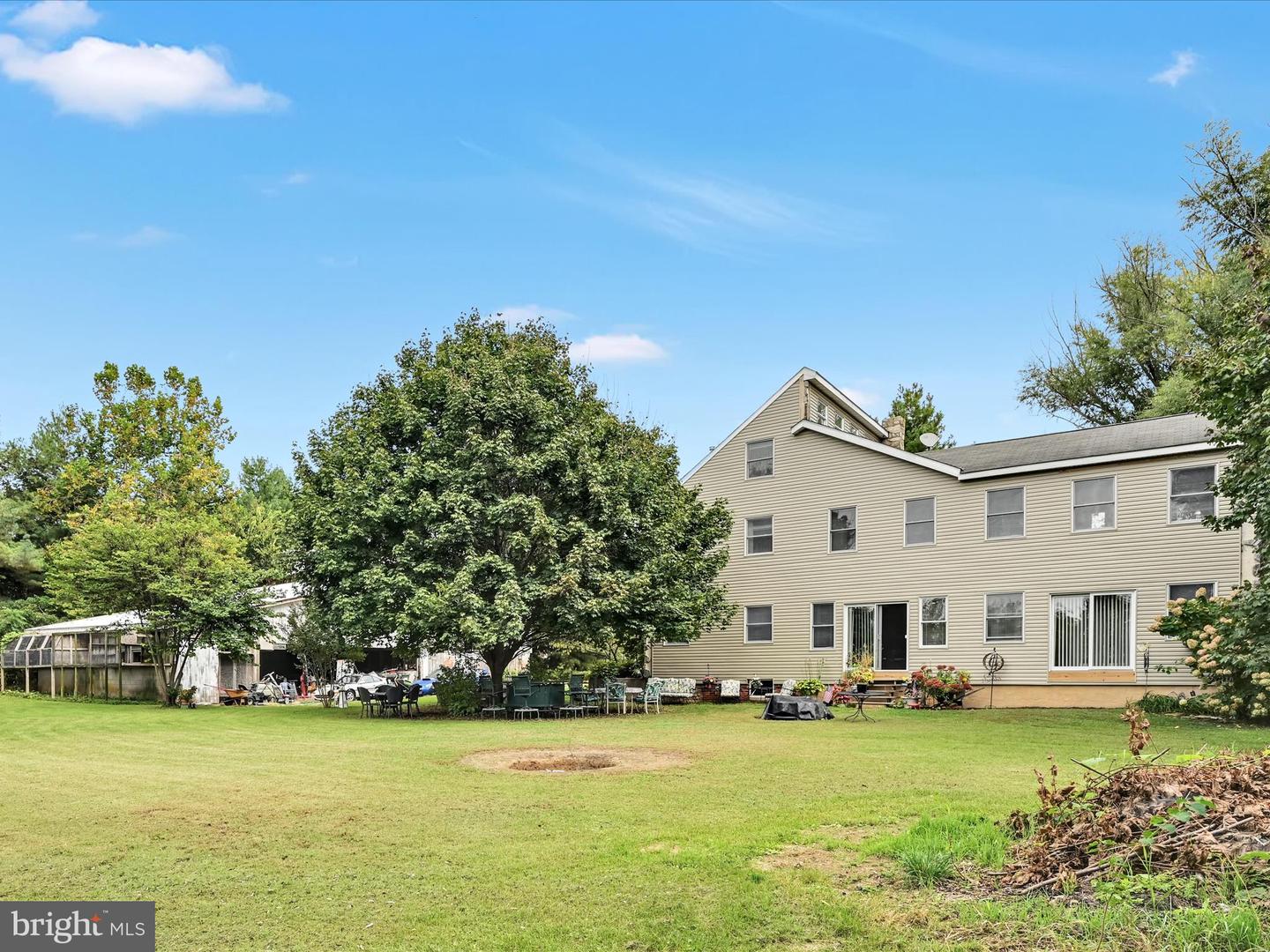 Manheim, Pennsylvania, 17545, United States, 7 Bedrooms Bedrooms, ,3 BathroomsBathrooms,Residential,For Sale,1991090