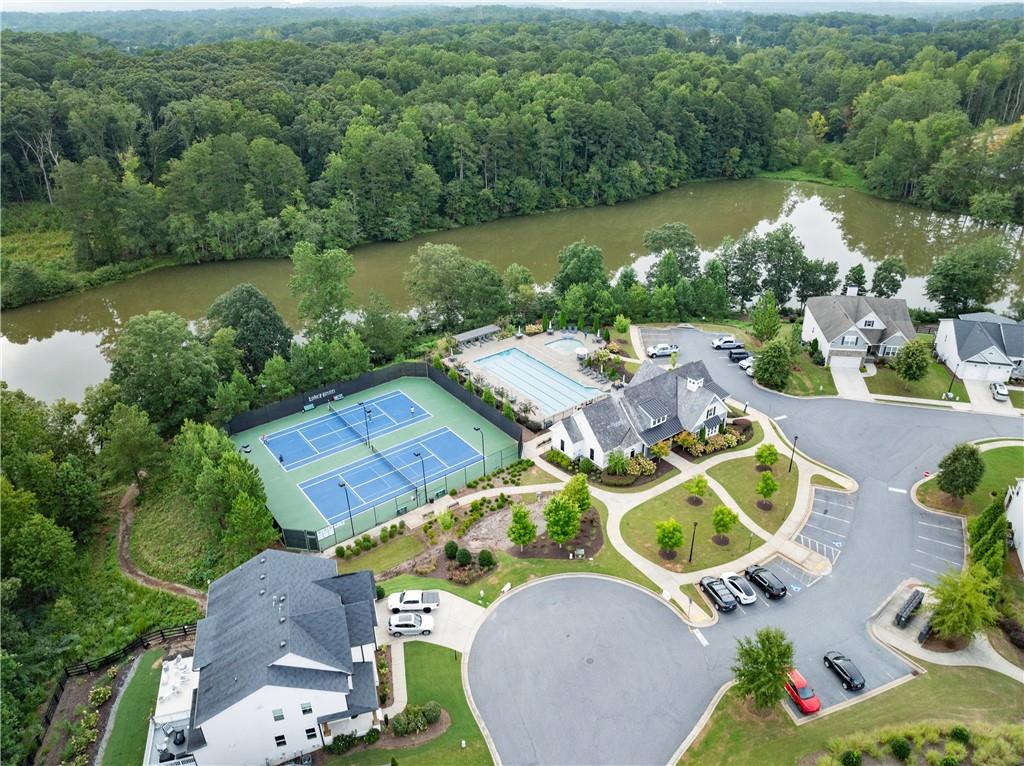 Cumming, Georgia, 30028, United States, 5 Bedrooms Bedrooms, ,4 BathroomsBathrooms,Residential,For Sale,1944997