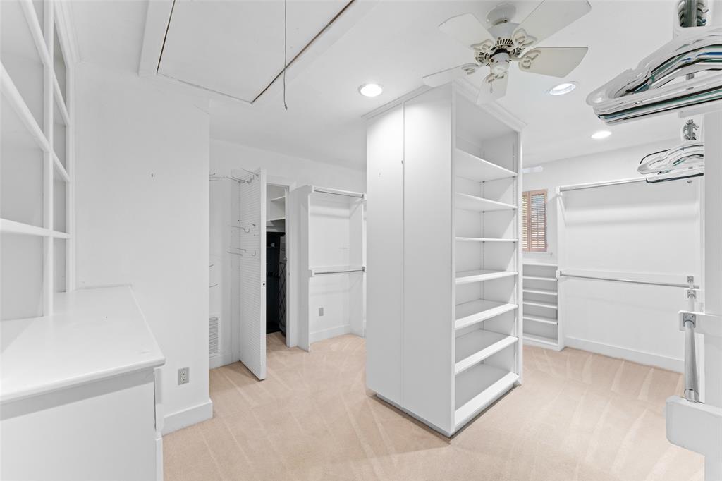 Duncanville, Texas, 75137, United States, 4 Bedrooms Bedrooms, ,3 BathroomsBathrooms,Residential,For Sale,1993899