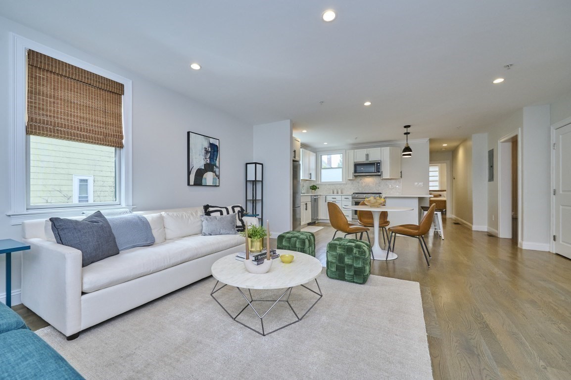 Boston, Massachusetts, 02130, United States, 3 Bedrooms Bedrooms, ,4 BathroomsBathrooms,Residential,For Sale,1979672