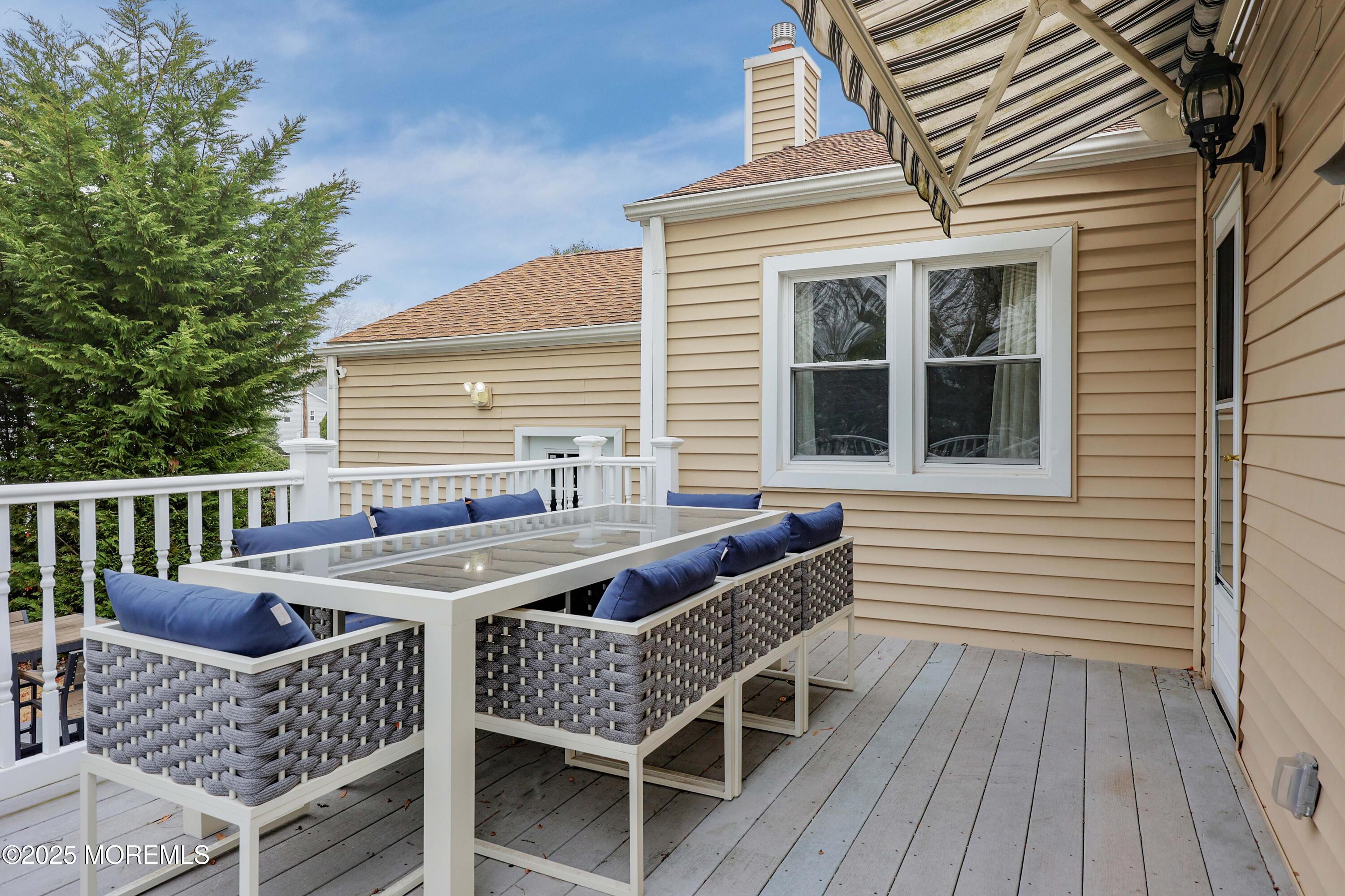 Oakhurst, New Jersey, 07755, United States, 3 Bedrooms Bedrooms, ,2 BathroomsBathrooms,Residential,For Sale,1754525