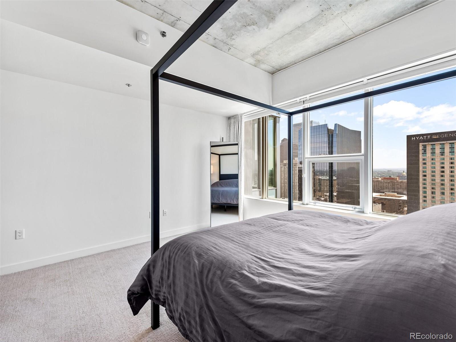 Denver, Colorado, 80202, United States, 2 Bedrooms Bedrooms, ,3 BathroomsBathrooms,Residential,For Sale,1989378