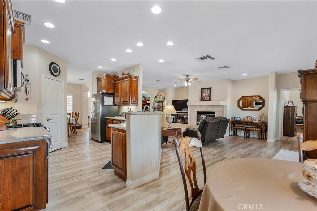 Yucca Valley, California, 92284, United States, 4 Bedrooms Bedrooms, ,3 BathroomsBathrooms,Residential,For Sale,1827862