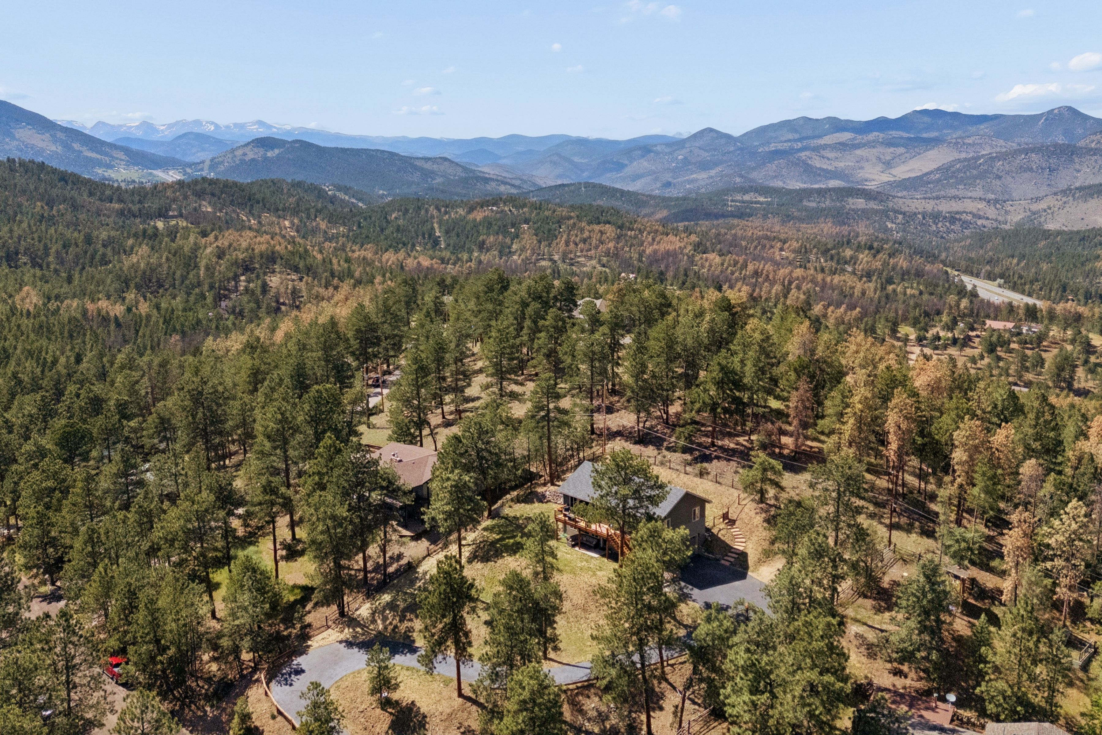  Raised Ranch Living with Spectacular Views - 物件實景