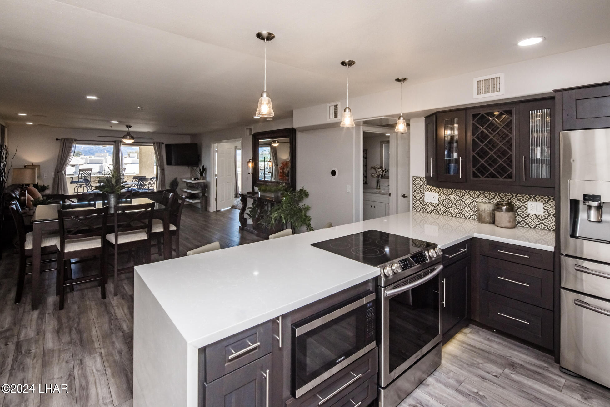 Lake Havasu City, Arizona, 86403, United States, 2 Bedrooms Bedrooms, ,1 BathroomBathrooms,Residential,For Sale,1838731