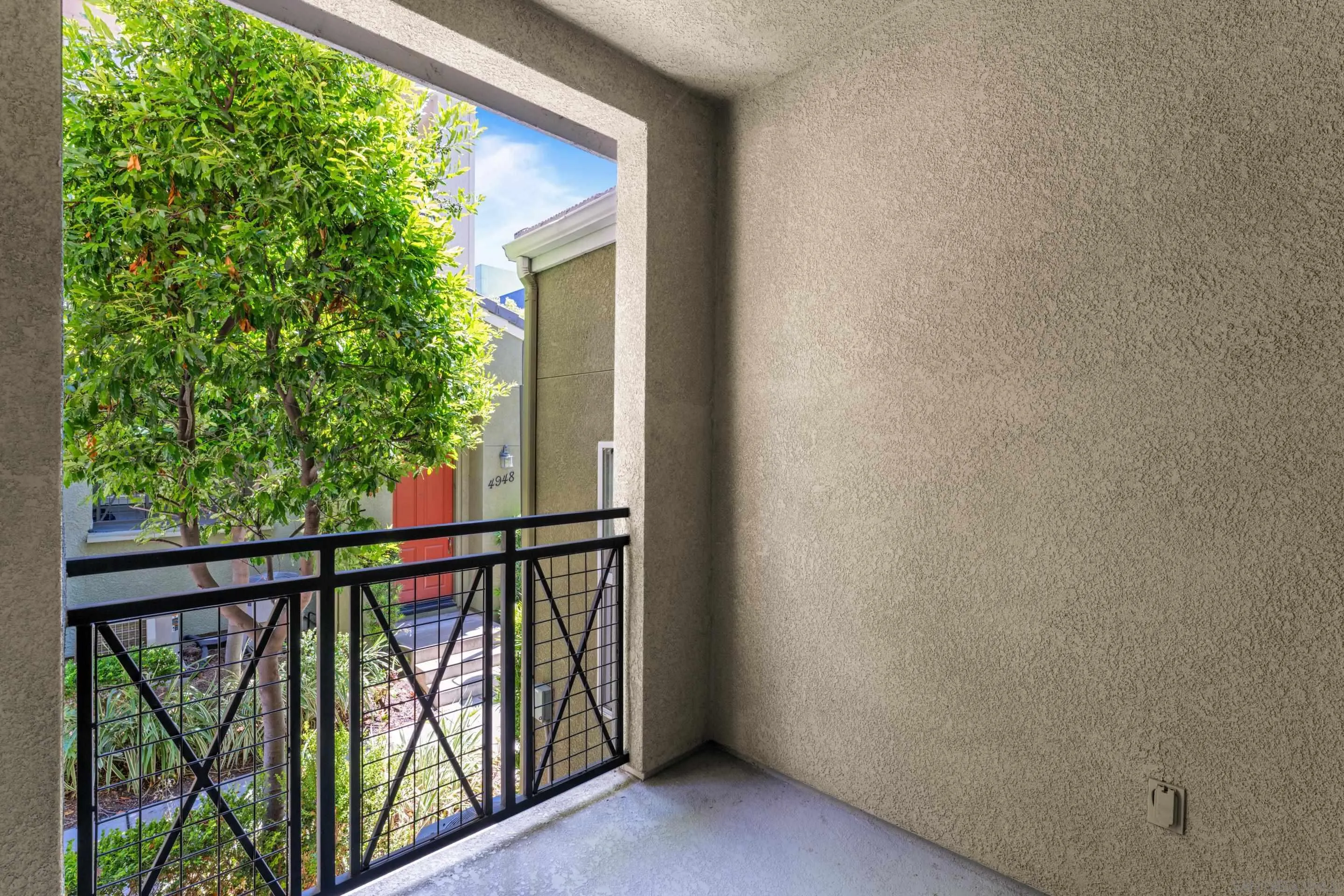 San Diego, California, 92123, United States, 2 Bedrooms Bedrooms, ,2 BathroomsBathrooms,Residential,For Sale,1939534
