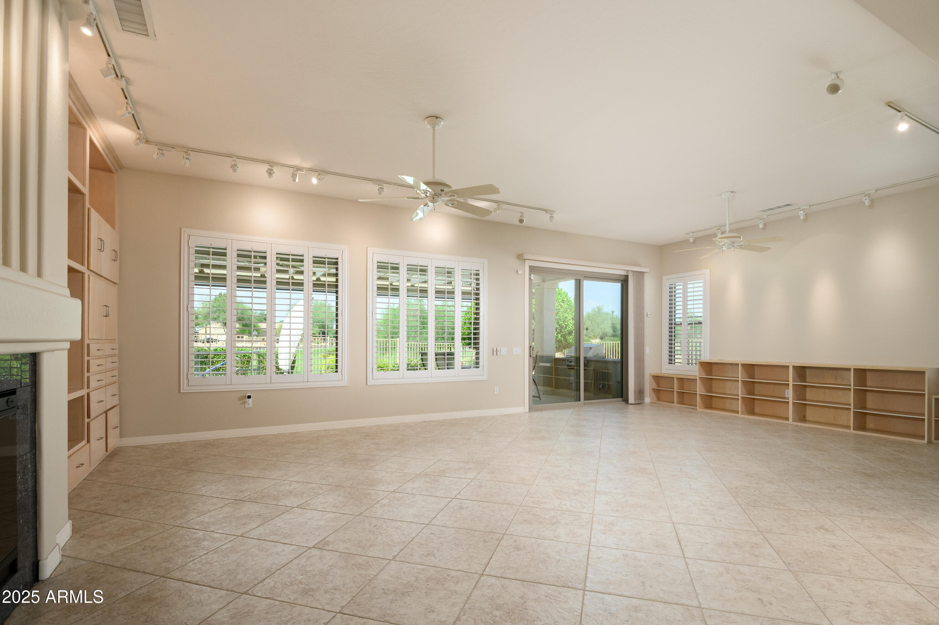 Surprise, Arizona, 85374, United States, 2 Bedrooms Bedrooms, ,Residential,For Sale,1932310