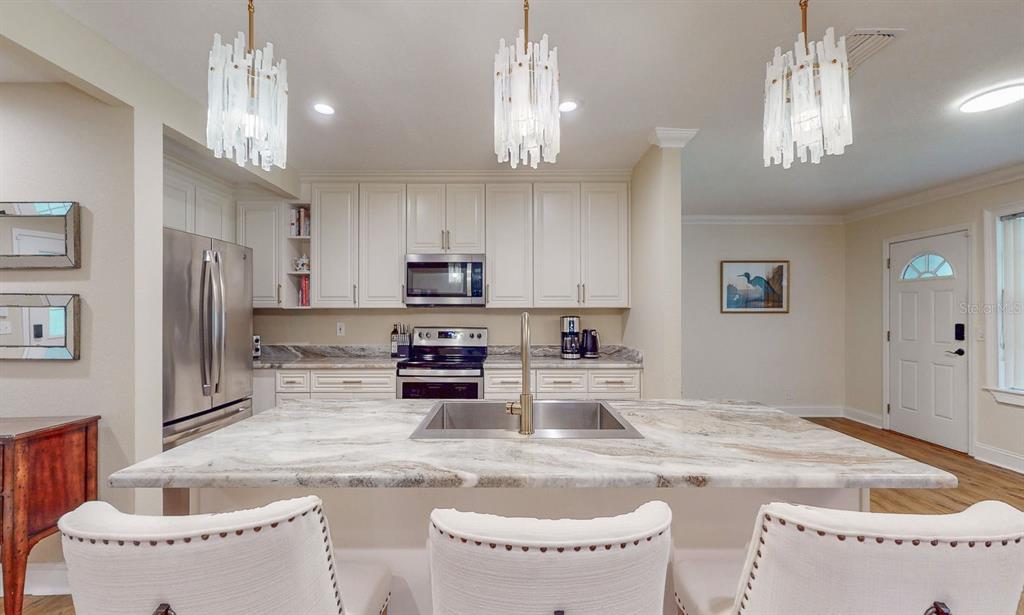 St Petersburg, Florida, 33713, United States, 3 Bedrooms Bedrooms, ,2 BathroomsBathrooms,Residential,For Sale,1985545