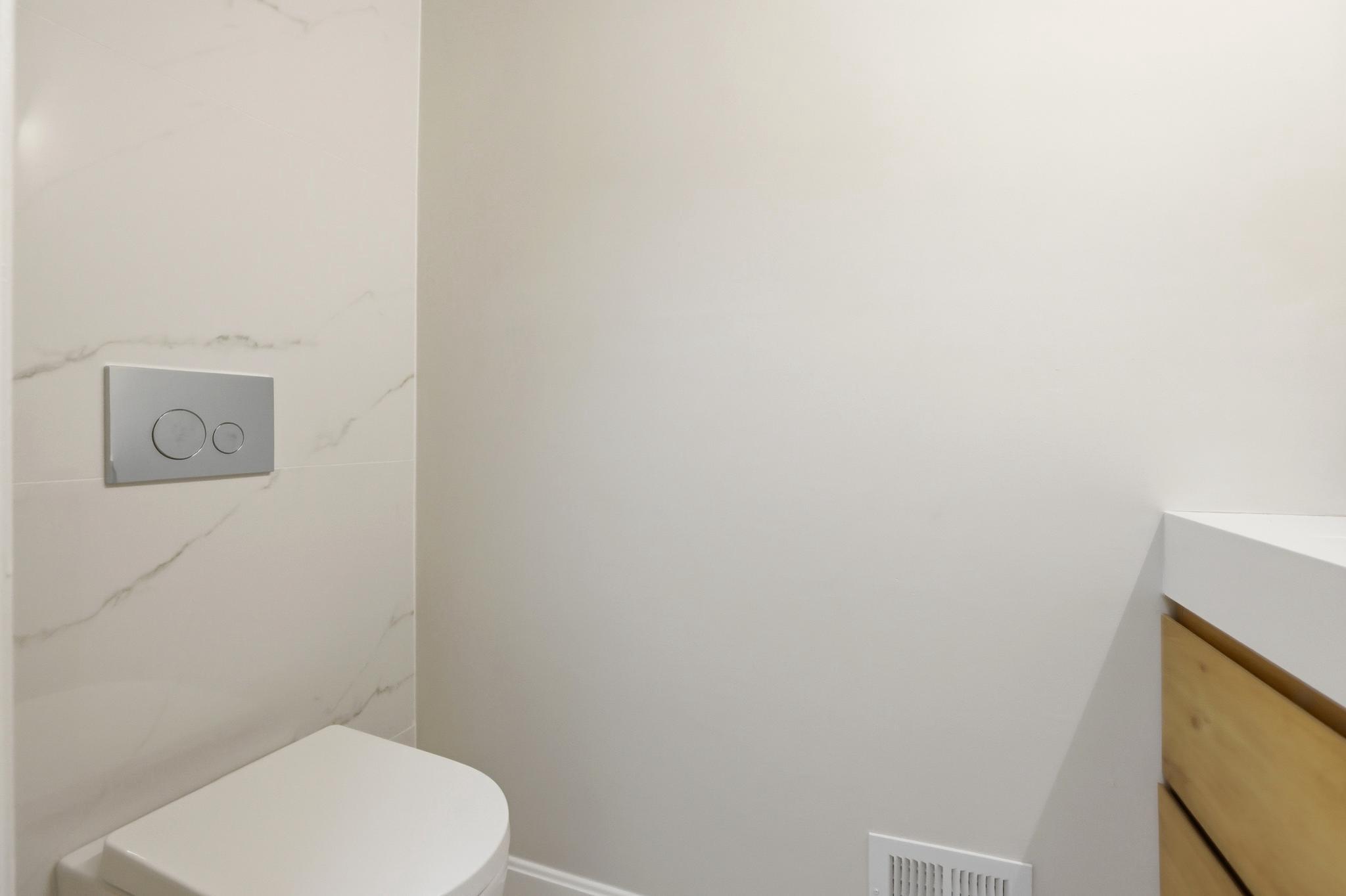  12136 Westwood Hills Drive, Herndon, VA, 20171 - 物件實景