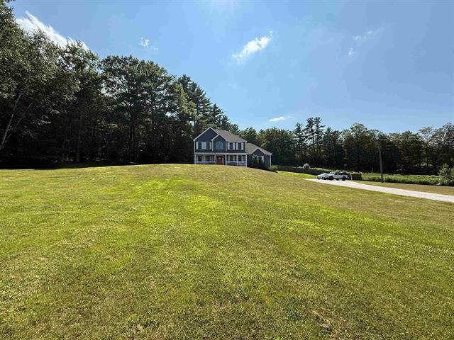 Weare, New Hampshire, 03281, United States, 3 Bedrooms Bedrooms, ,2 BathroomsBathrooms,Residential,For Sale,1979448