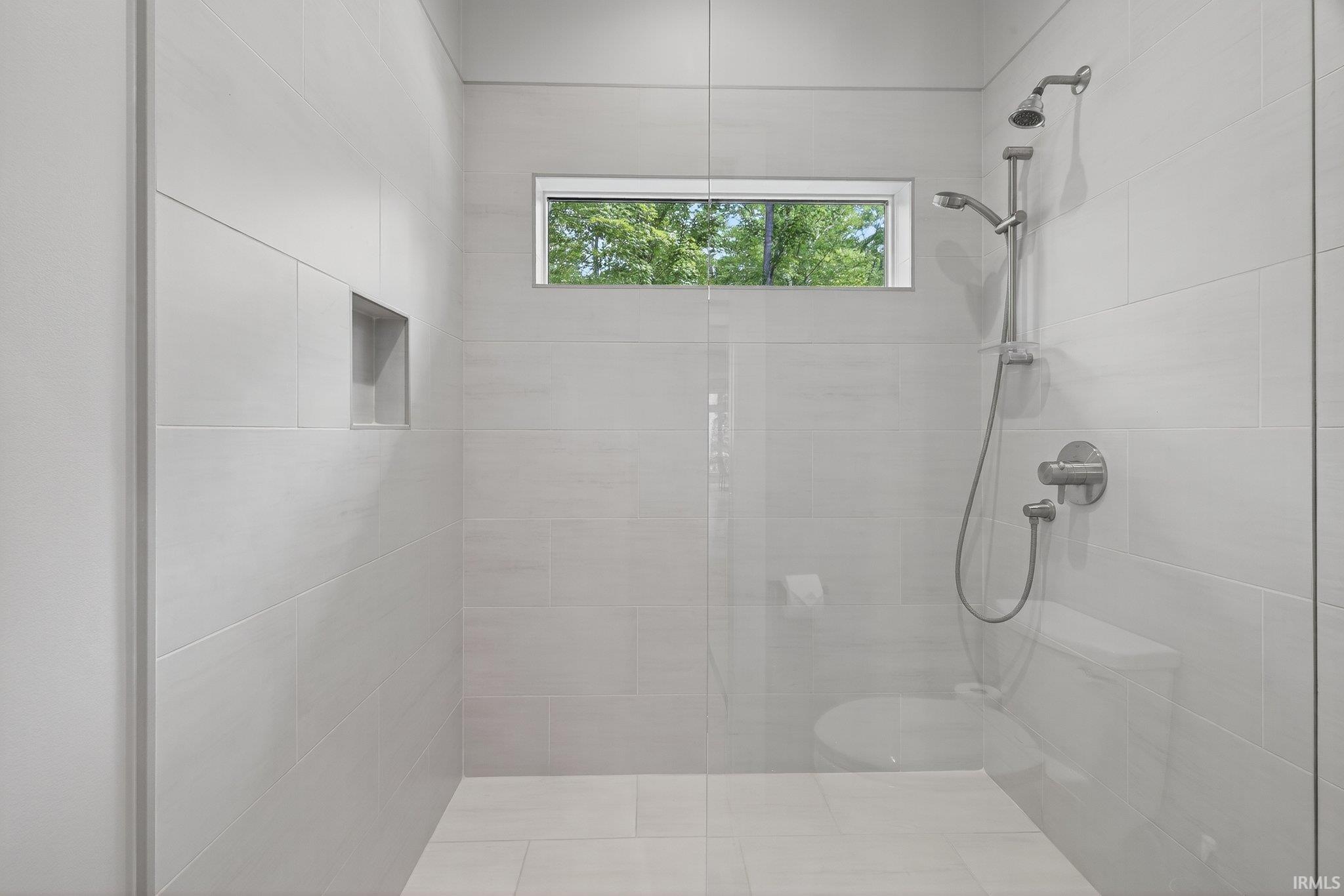 Bloomington, Indiana, 47401, United States, 3 Bedrooms Bedrooms, ,3 BathroomsBathrooms,Residential,For Sale,1977080