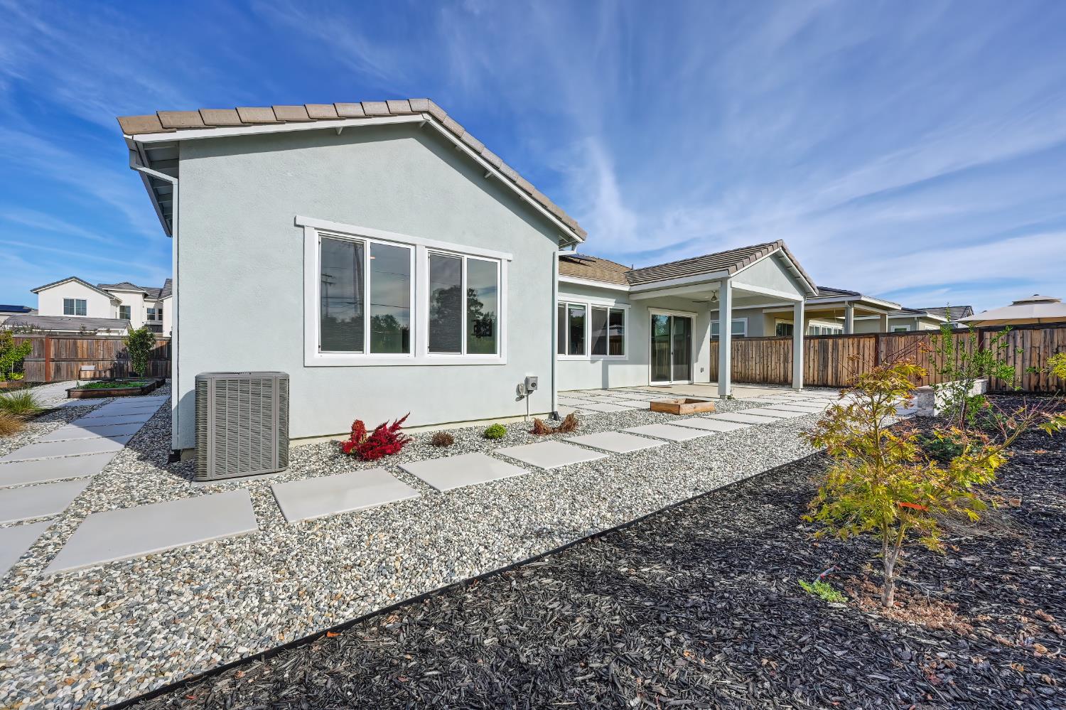 Roseville, California, 95747, United States, 4 Bedrooms Bedrooms, ,4 BathroomsBathrooms,Residential,For Sale,1992933