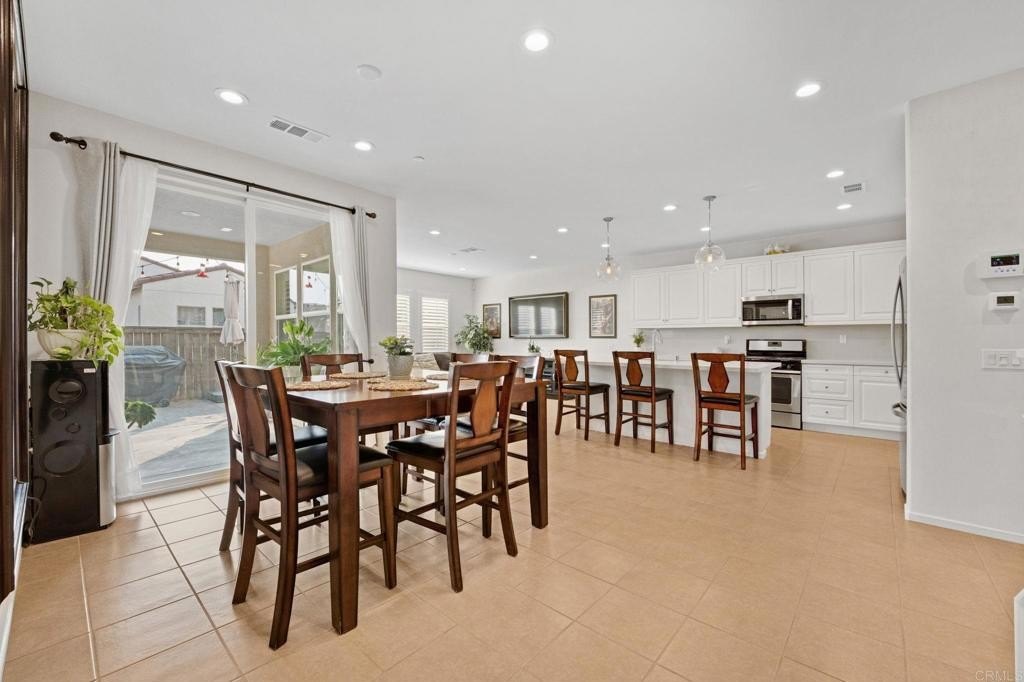 Chula Vista, California, 91913, United States, 4 Bedrooms Bedrooms, ,3 BathroomsBathrooms,Residential,For Sale,1941619