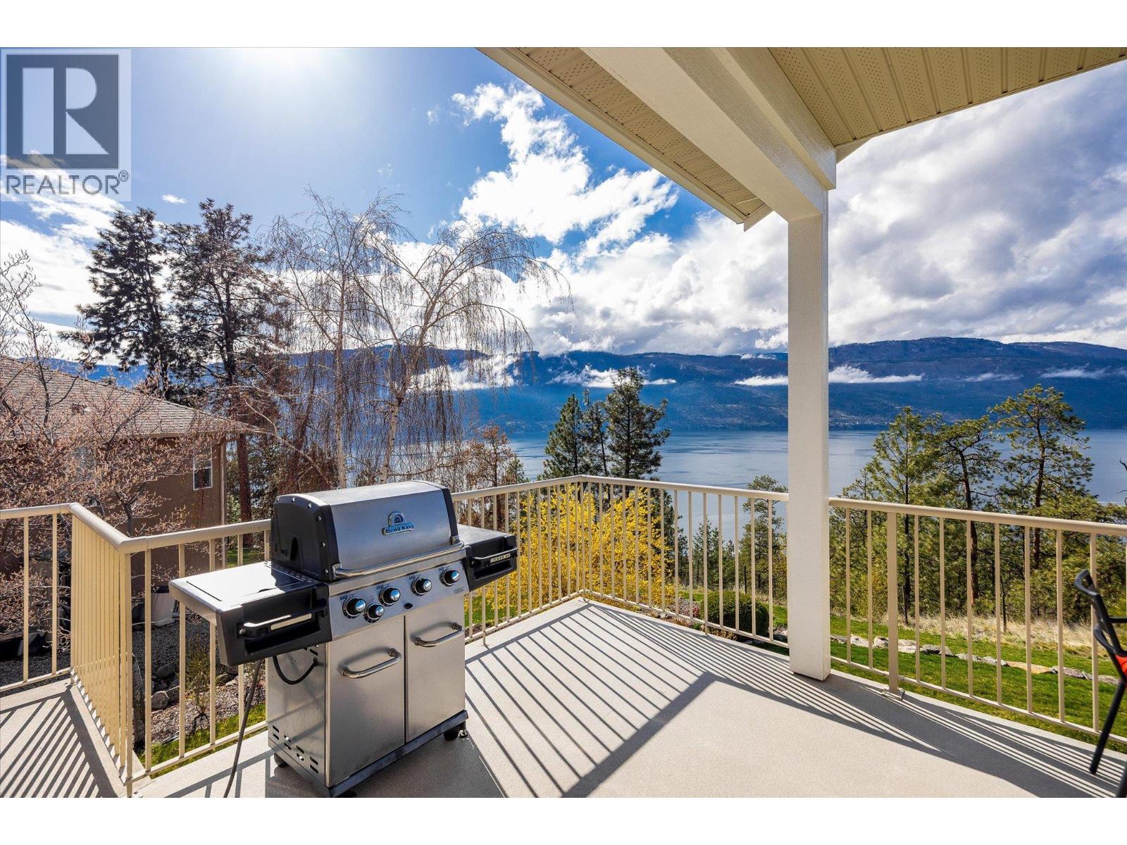 LAKE COUNTRY, British Columbia, V4V 2K7, CA, 4 Bedrooms Bedrooms, ,4 BathroomsBathrooms,Residential,For Sale,1960852