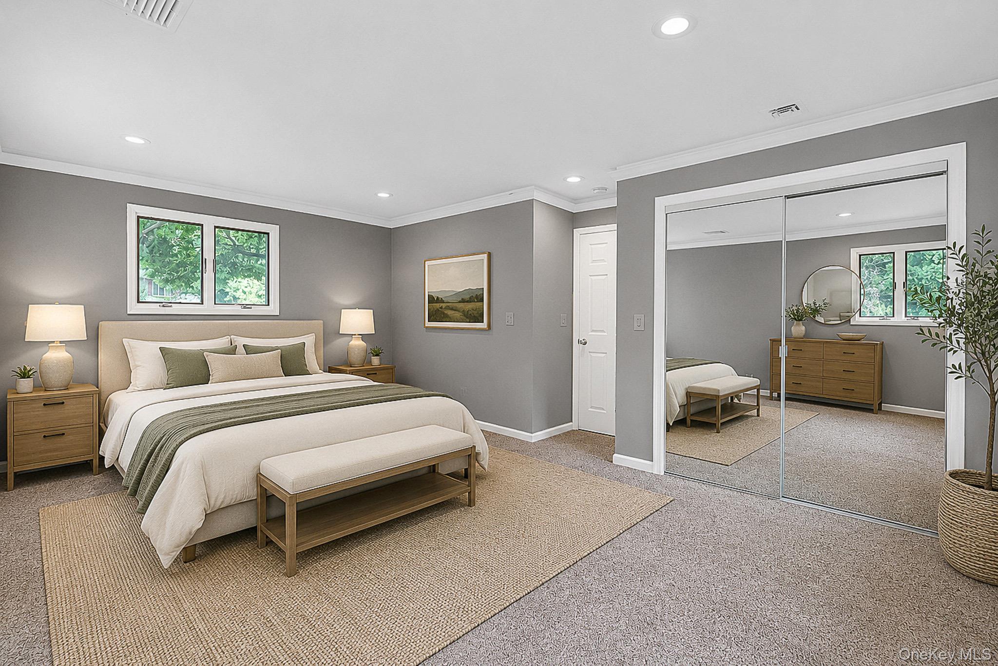  466 W 4th Street, West Islip, NY, 11795 - 物件實景