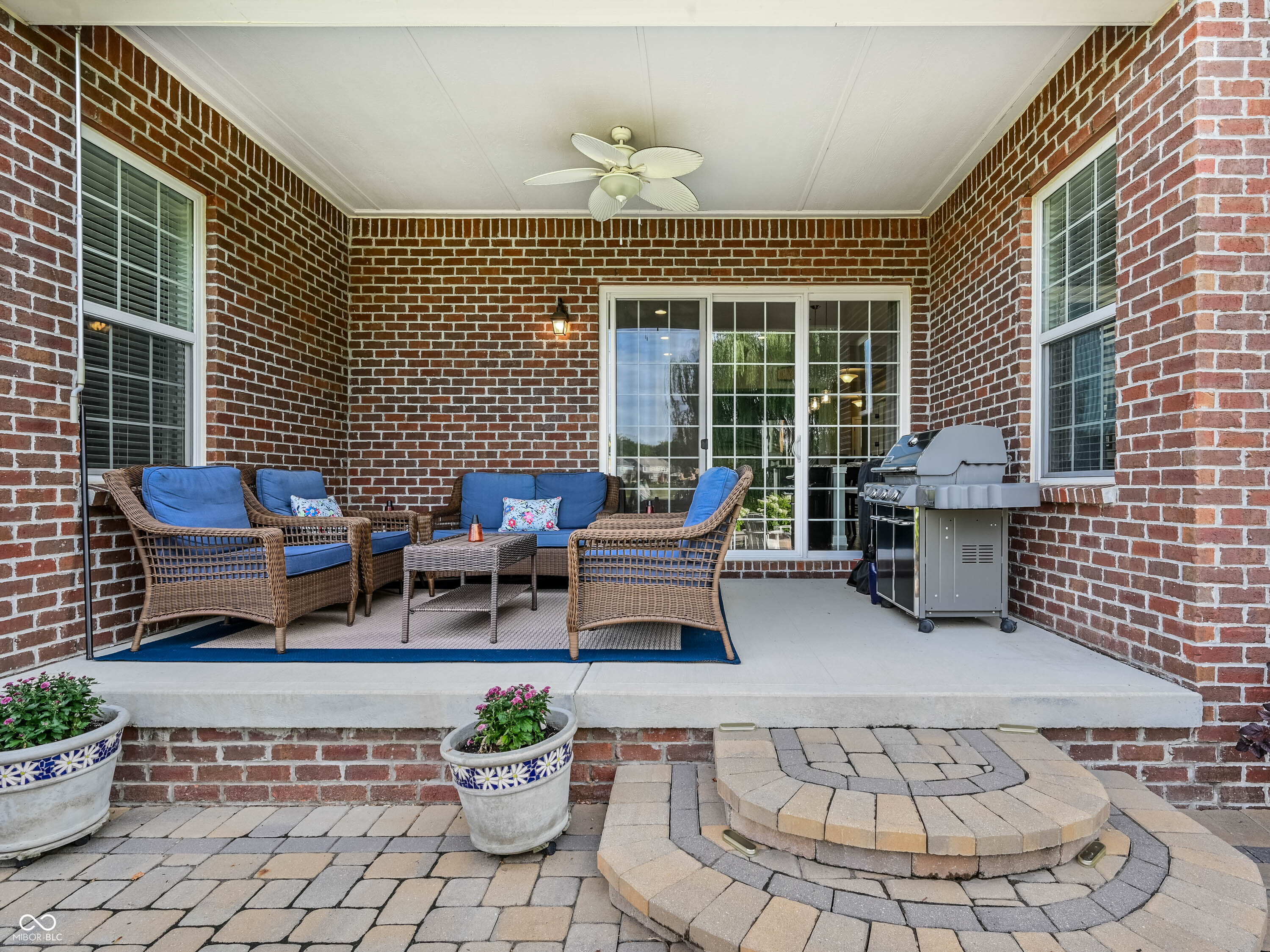 Zionsville, Indiana, 46077, United States, 4 Bedrooms Bedrooms, ,4 BathroomsBathrooms,Residential,For Sale,1942762