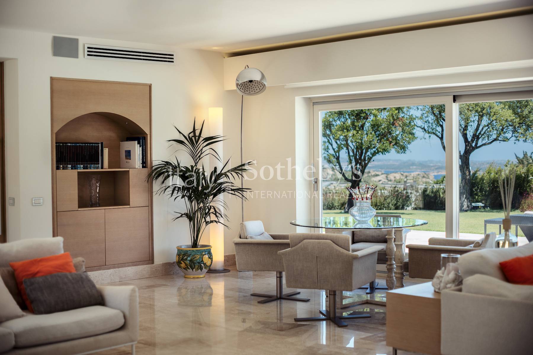  Contemporary Mediterranean Sea Villa - 物件實景