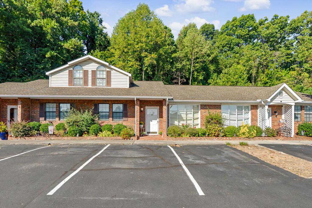 Seminole Way, Dalton, GA 30720 #1