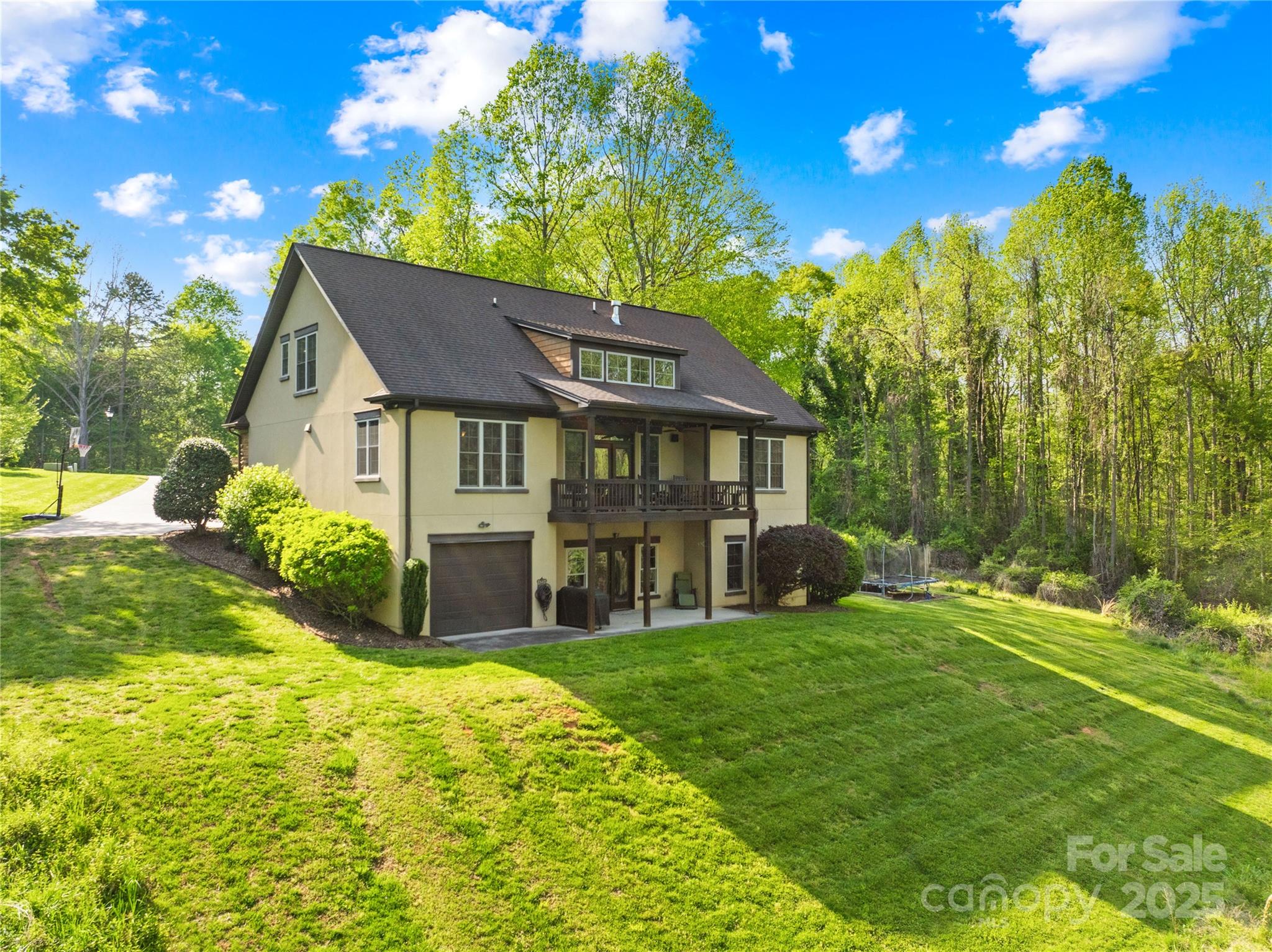 Shelby, North Carolina, 28150, United States, 3 Bedrooms Bedrooms, ,5 BathroomsBathrooms,Residential,For Sale,1777934