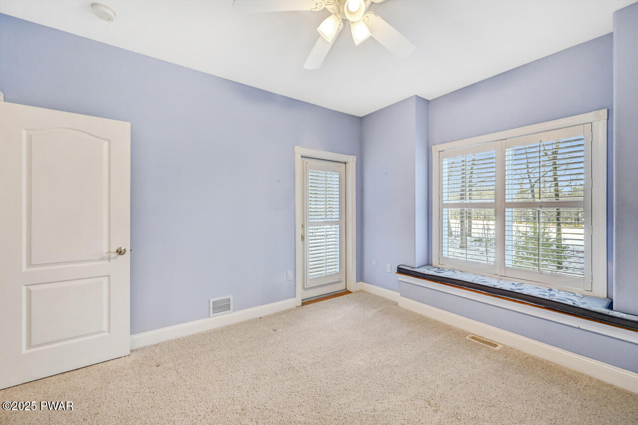 Lords Valley, Pennsylvania, 18428, United States, 3 Bedrooms Bedrooms, ,3 BathroomsBathrooms,Residential,For Sale,2005148