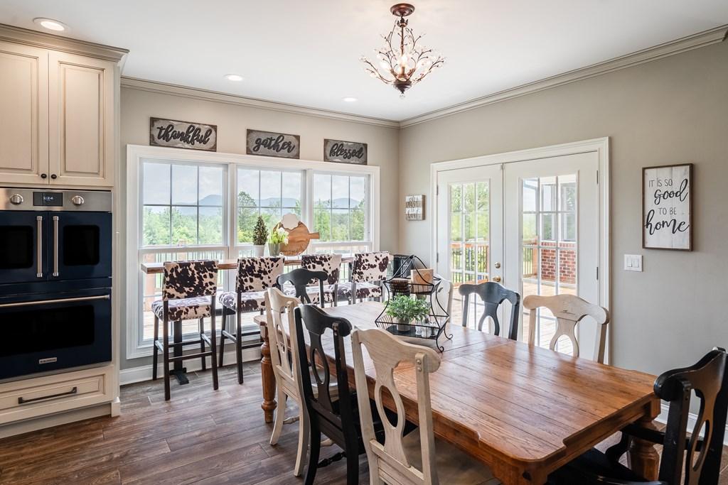 CHATSWORTH, Georgia, 30705, United States, 5 Bedrooms Bedrooms, ,6 BathroomsBathrooms,Residential,For Sale,1846610
