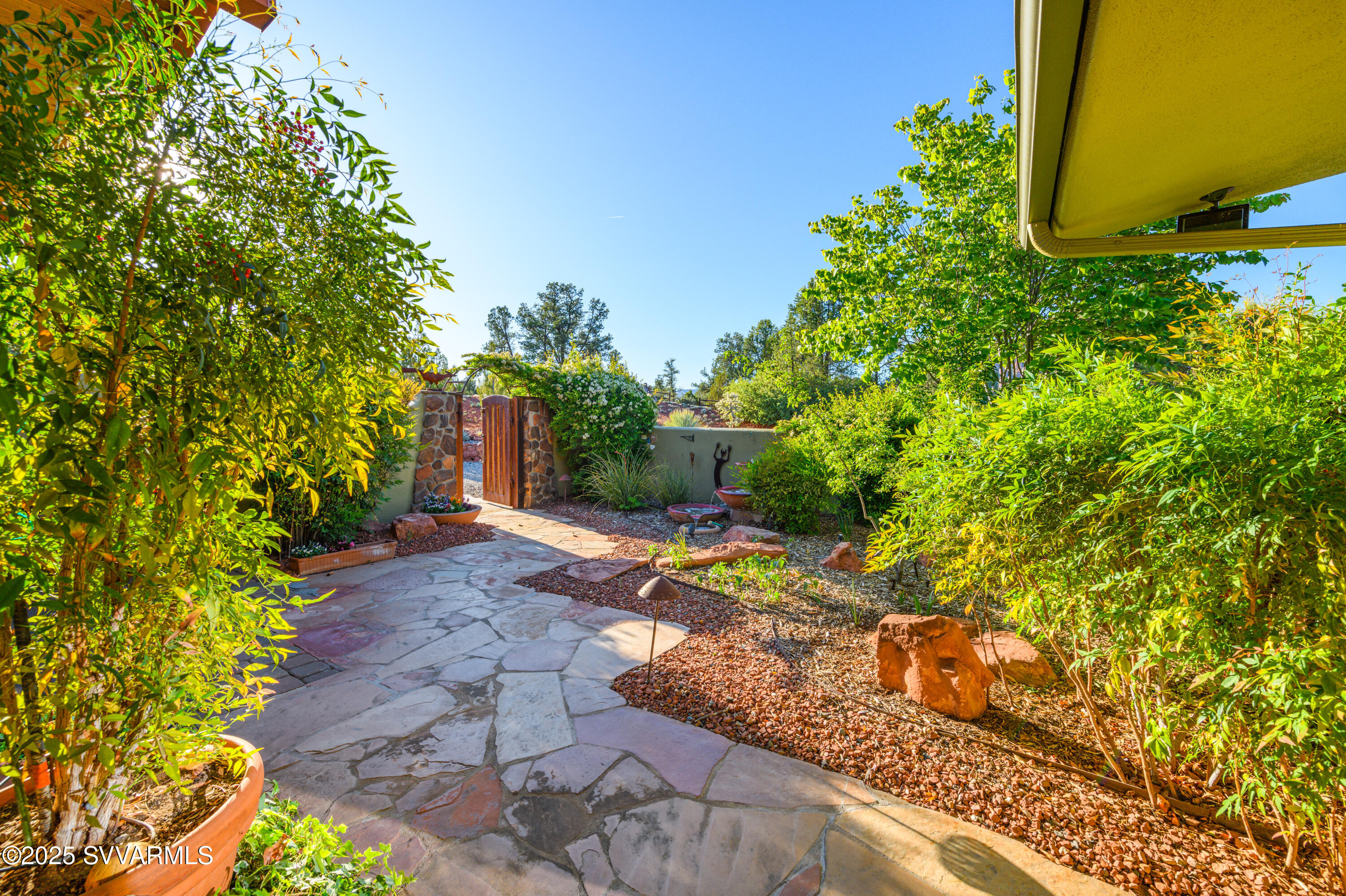 Sedona, Arizona, 86336, United States, 5 Bedrooms Bedrooms, ,4 BathroomsBathrooms,Residential,For Sale,1826658