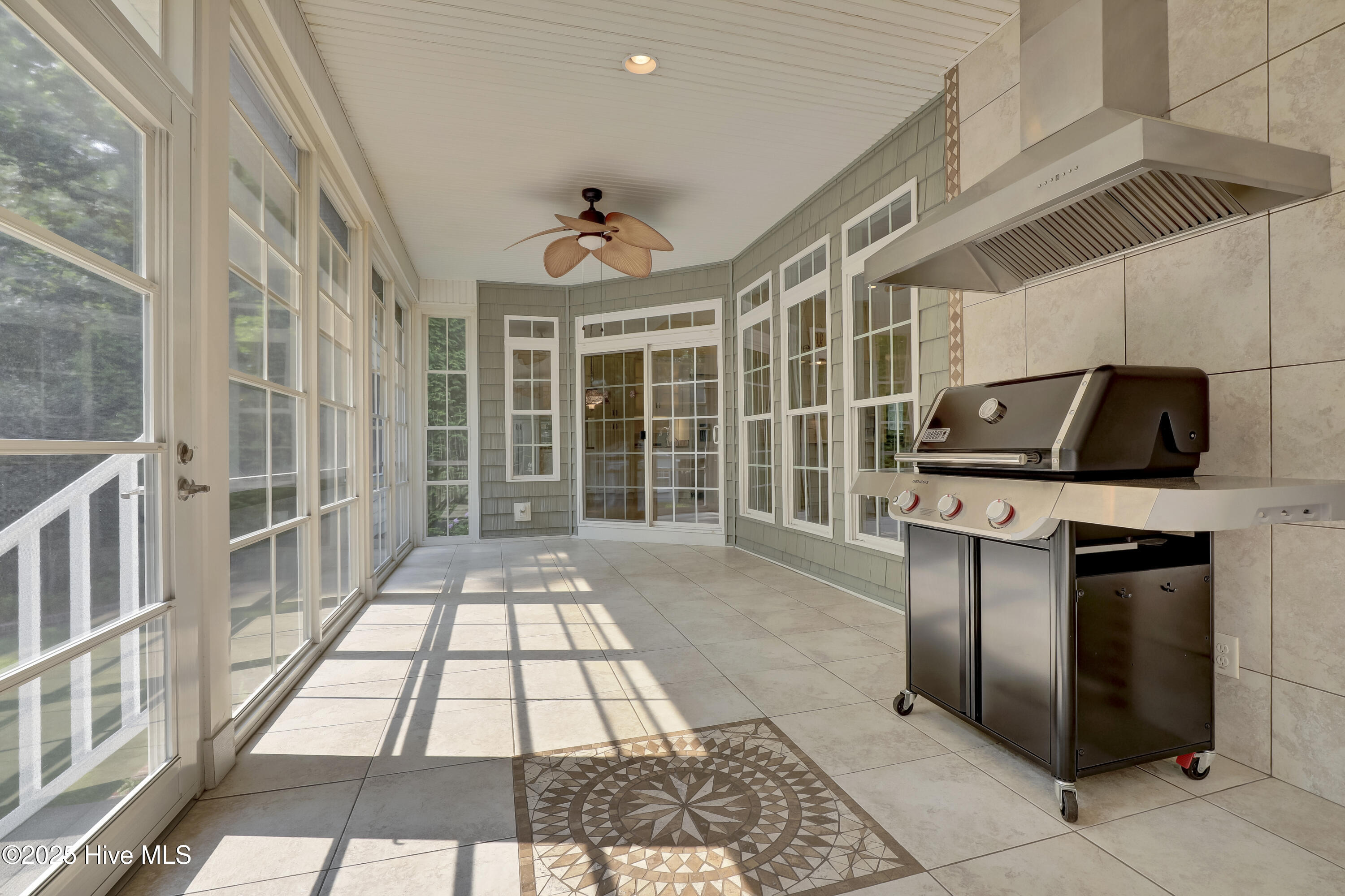 Hampstead, North Carolina, 28443, United States, 3 Bedrooms Bedrooms, ,4 BathroomsBathrooms,Residential,For Sale,1847066